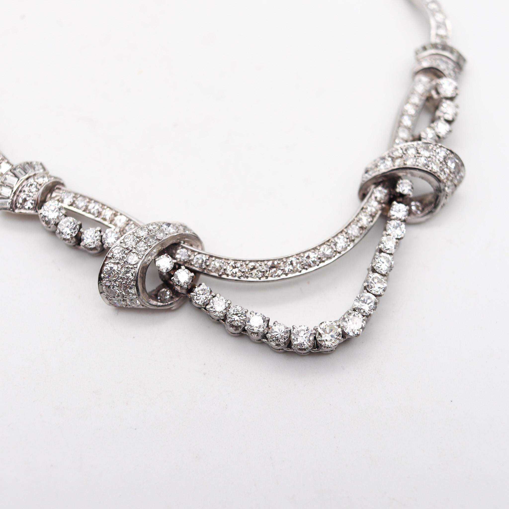 Art Deco 1935 American Garlands Necklace In Platinum With 12.68 Ctw In Diamonds For Sale 4