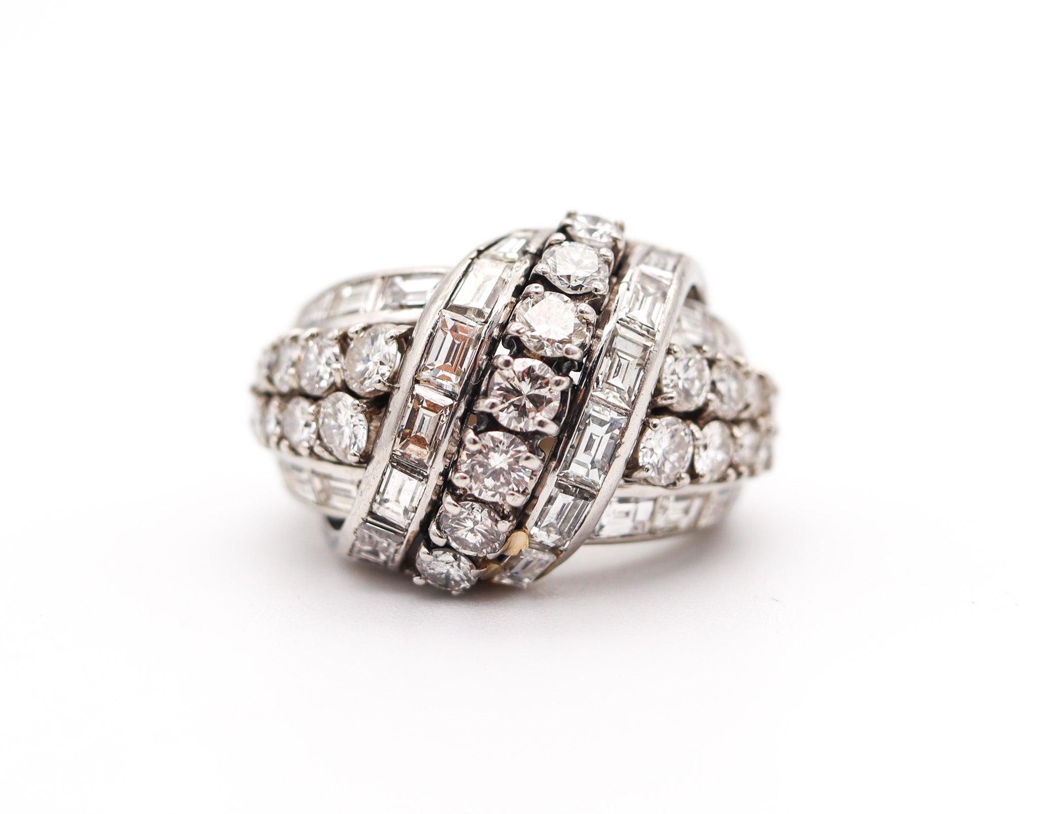 Anillo de cóctel ART DECO 1935 en platino macizo con diamantes talla mixta de 4,11 qt Art Decó en venta