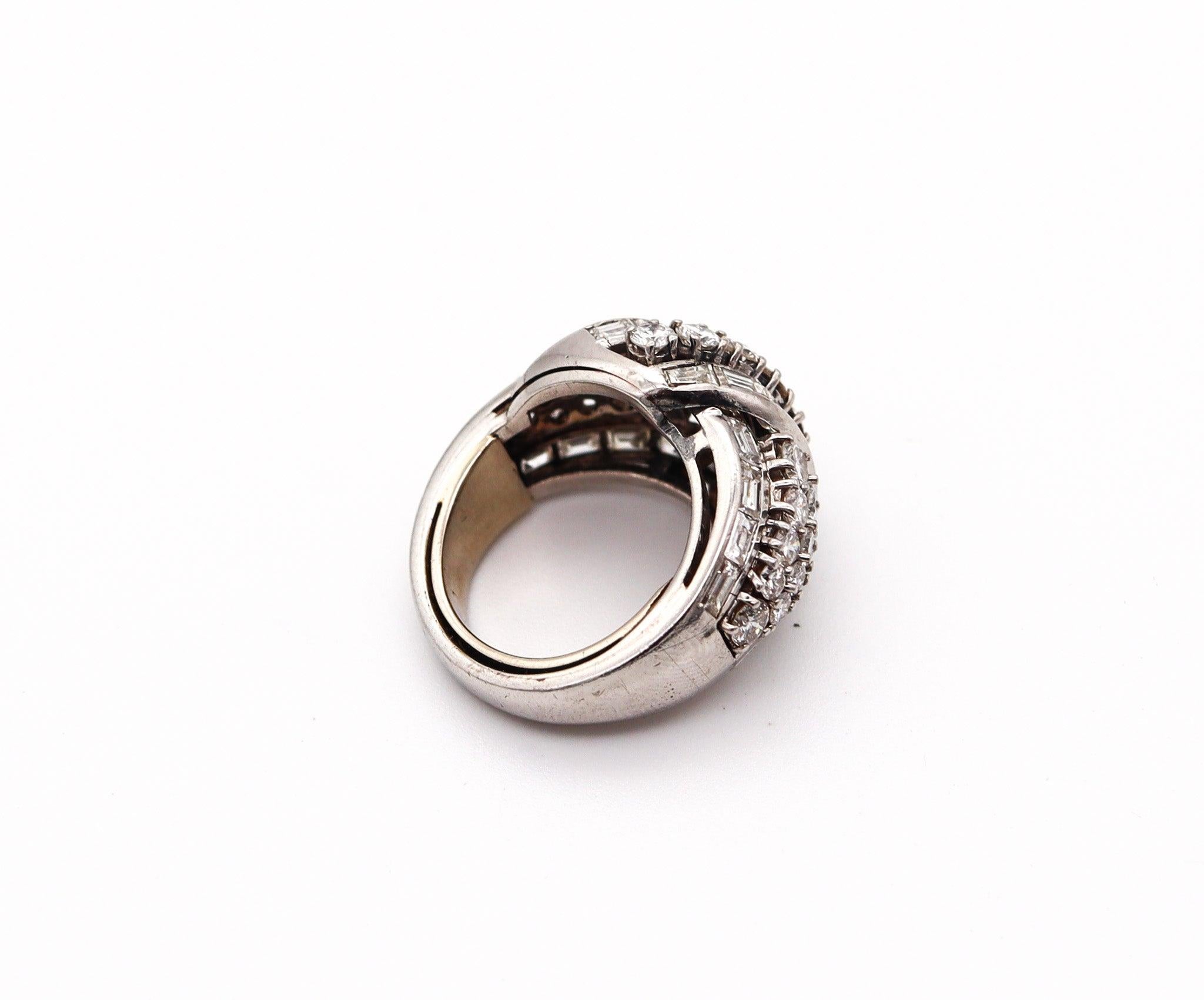 Anillo de cóctel ART DECO 1935 en platino macizo con diamantes talla mixta de 4,11 qt en venta 1