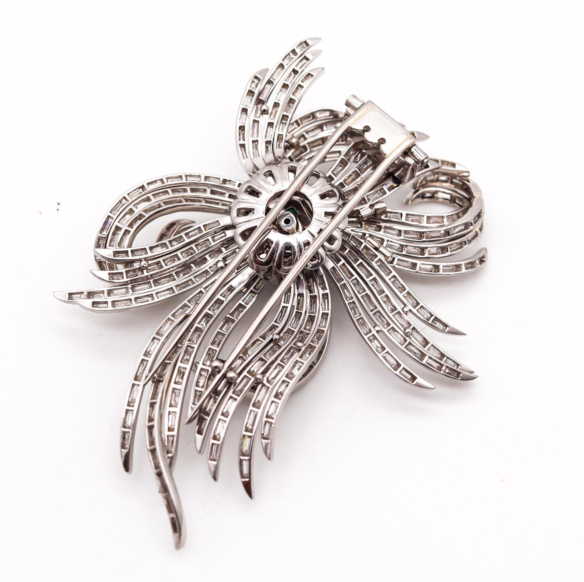 Baguette Cut Art Deco 1935 Fabulous Brooch In Platinum With 17.72 Ctw In Diamonds And Emerald For Sale