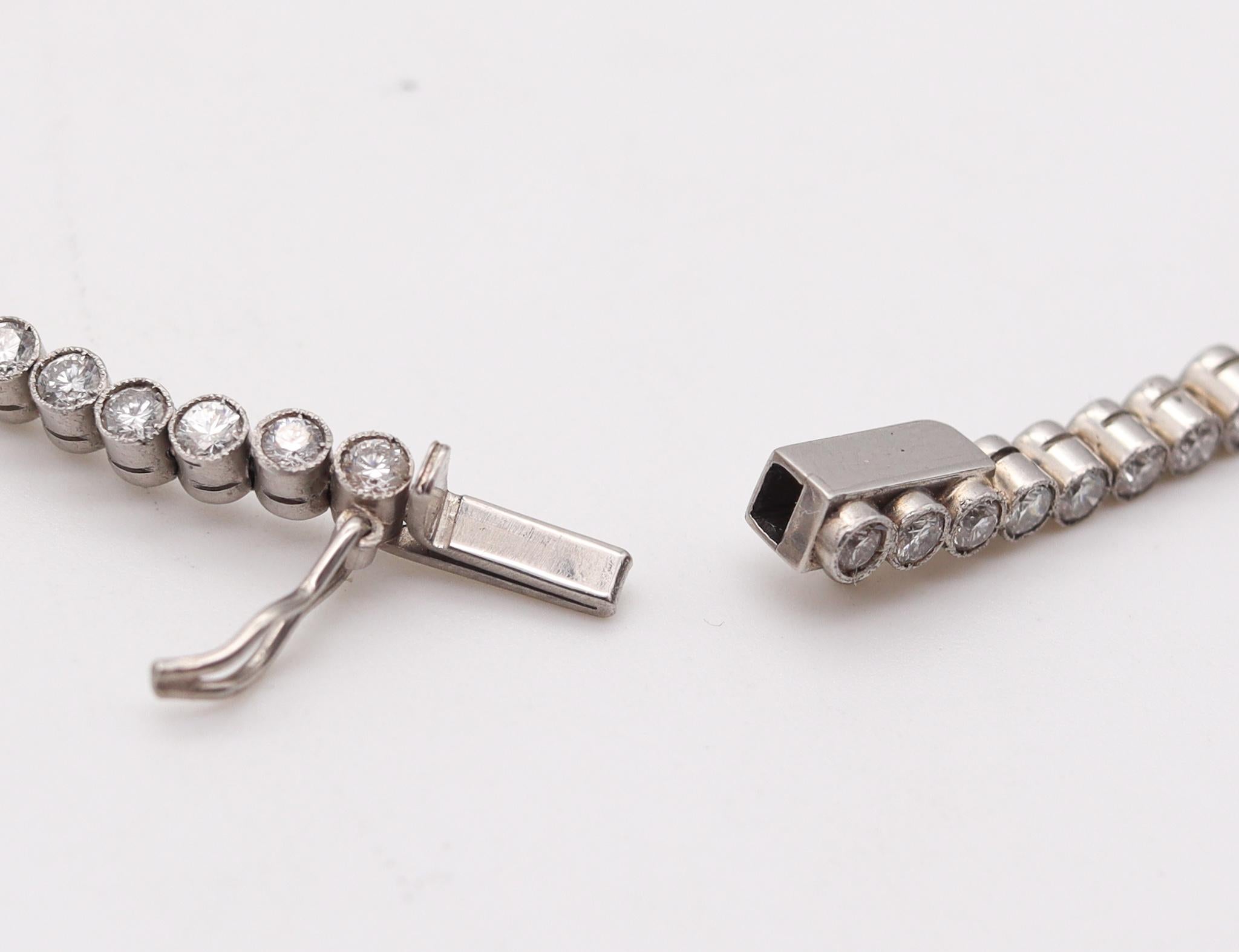 Abgestuftes Riviera-Armband aus Platin im Art déco-Stil von 1935 mit 5,36 Gesamtkaratgewicht Diamanten für Damen oder Herren im Angebot
