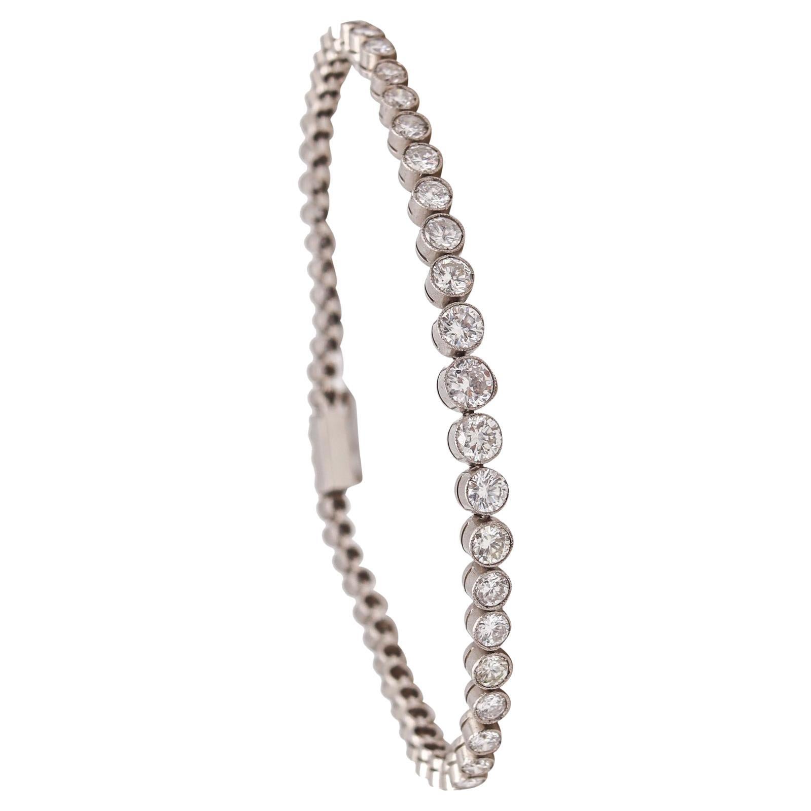Art Deco 1935 Graduated Riviera Bracelet in Platinum with 5.36 Ctw Diamonds For Sale