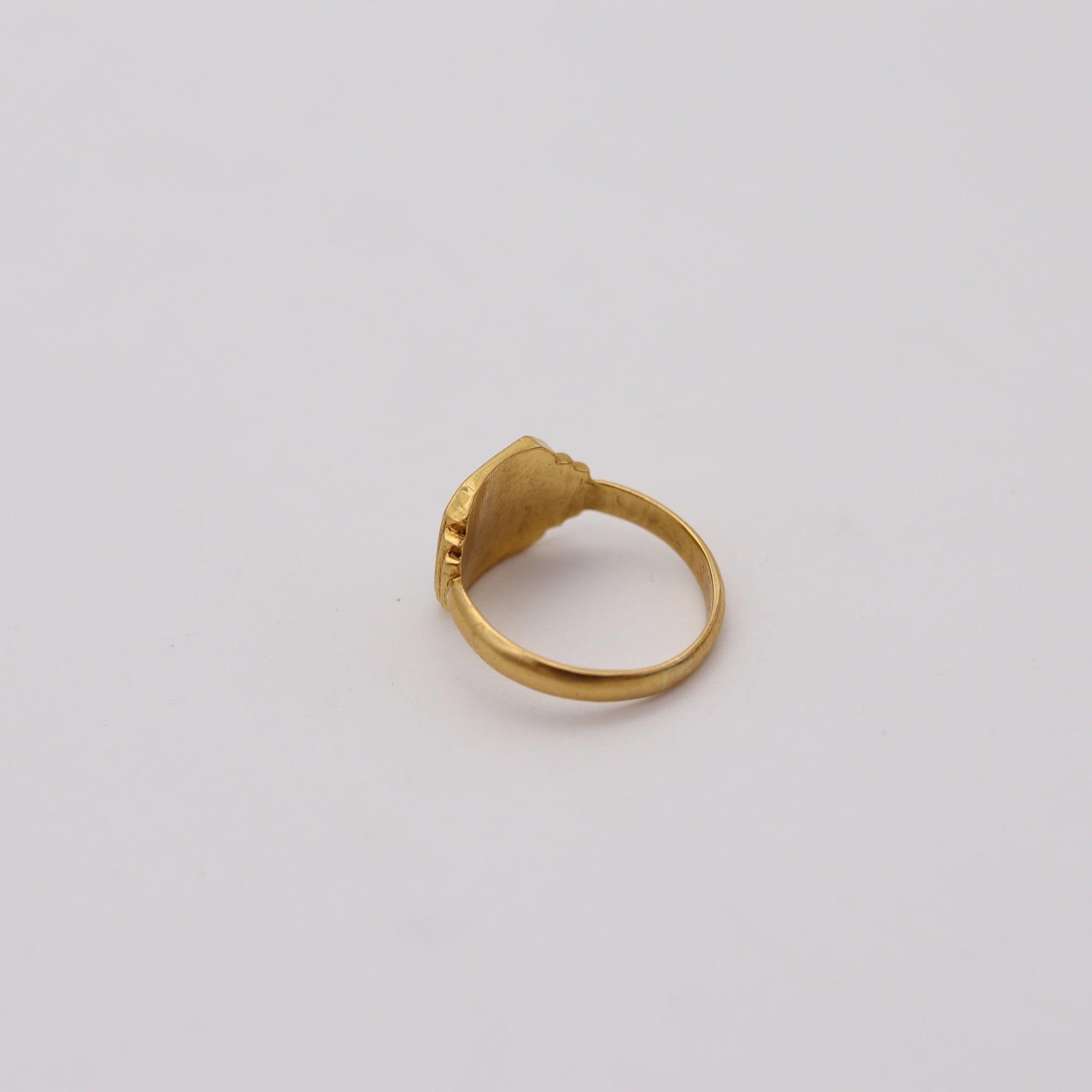 Women's ART DECO 1935 Unusual Japonisme Enameled Geometric Ring In 18Kt Yellow Gold For Sale