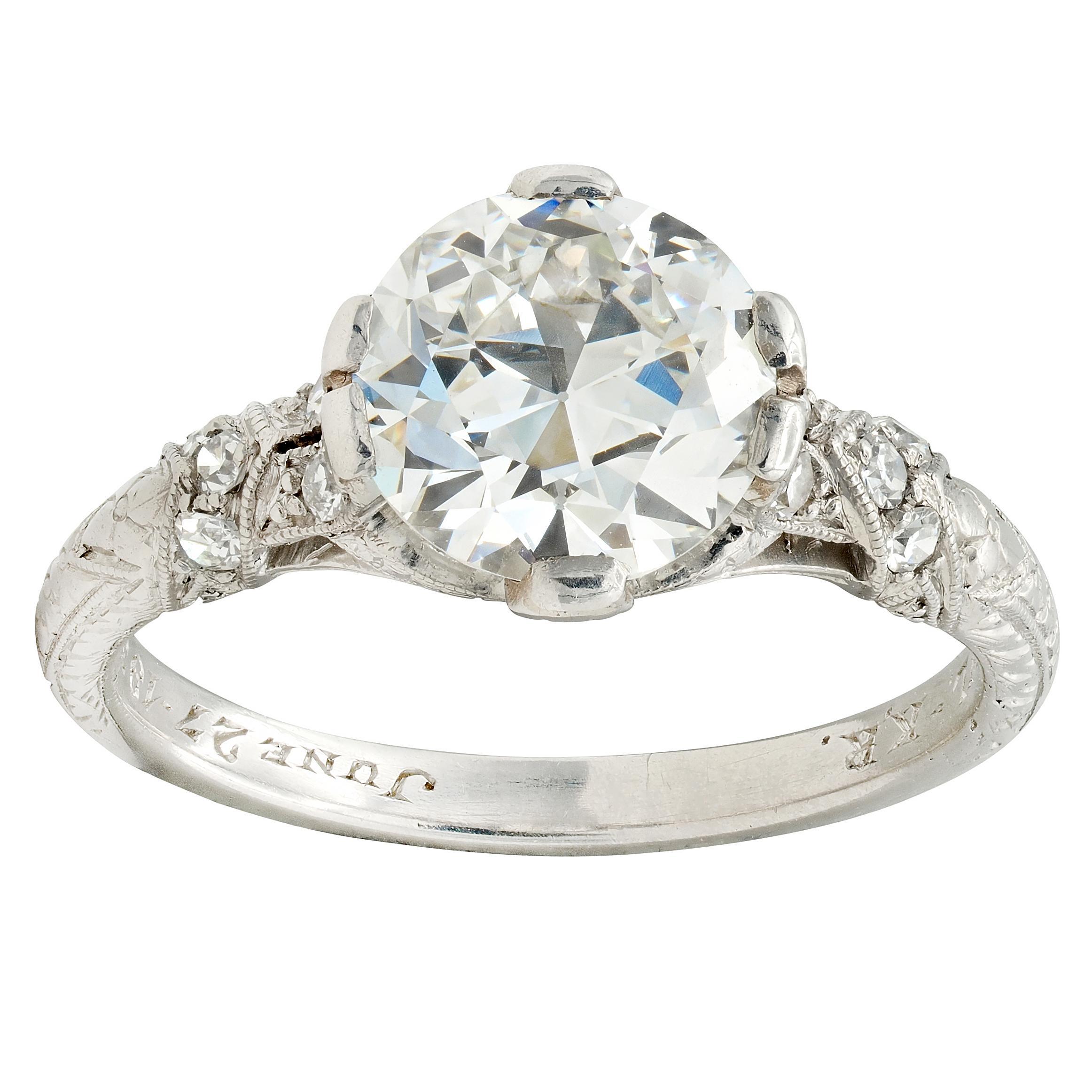 Anello di fidanzamento vintage in platino con diamante vecchio taglio europeo Art of Vintage 1936 1,90 in vendita 2