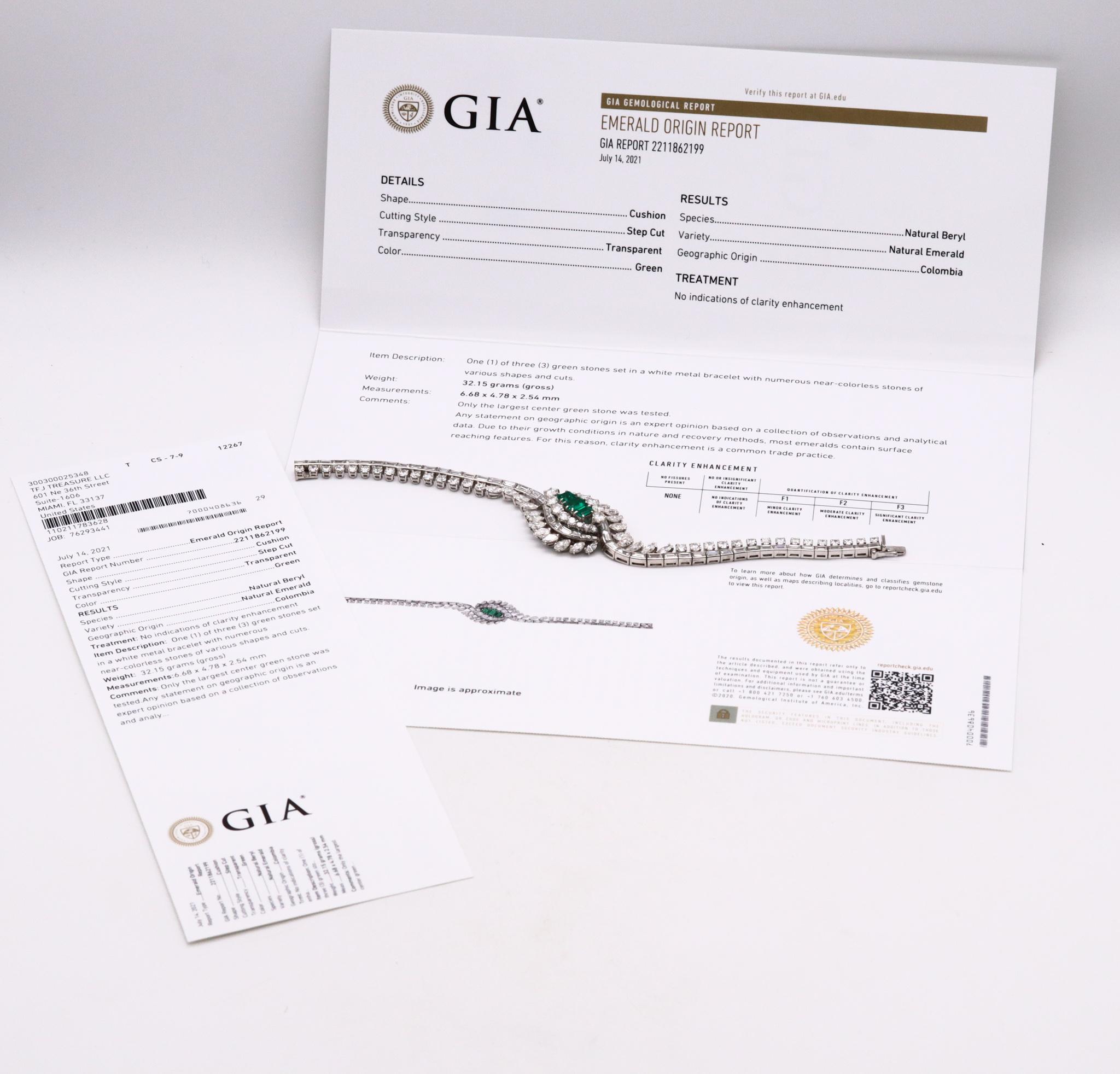 Art Deco 1940 Gia Certified Platinum Bracelet 16.62 Diamonds Colombian Emerald For Sale 3