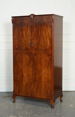 ART DECO 1940 MONTROSE FLAMED MAHOGANY WARDROBE RAiSED QUEEN ANNE LEGS