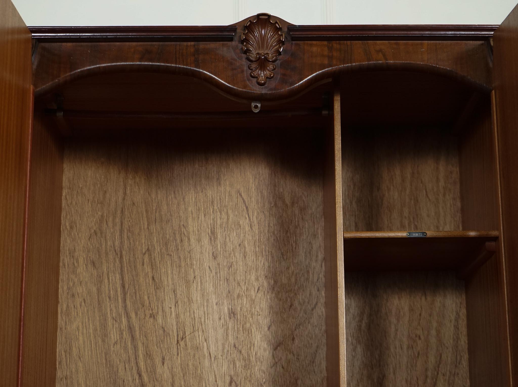ART DECO 1940 MONTROSE FLAMED MAHOGANY WARDROBE RAiSED QUEEN ANNE LEGS 2