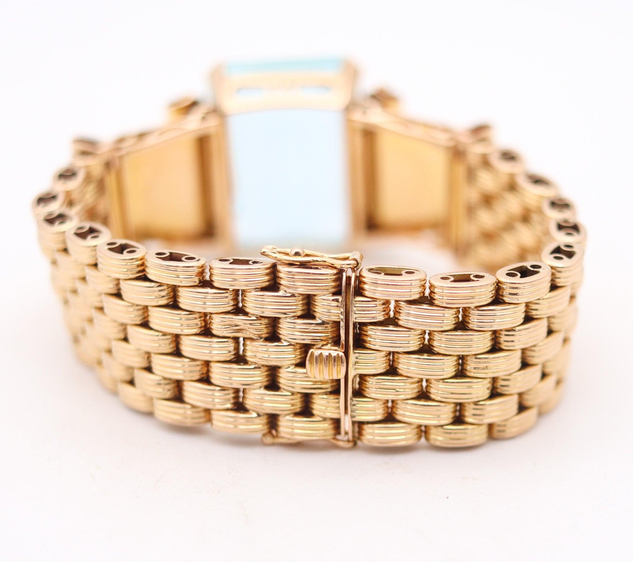 Women's ART-DECO 1940 Retro Bracelet In 18Kt Gold With 61.84 Ctw Aquamarines & Diamonds For Sale