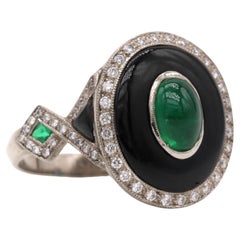 Art Deco 1940s 18K White Gold 1.1ct Cabochon Emerald, Onyx & Diamond Panel Ring