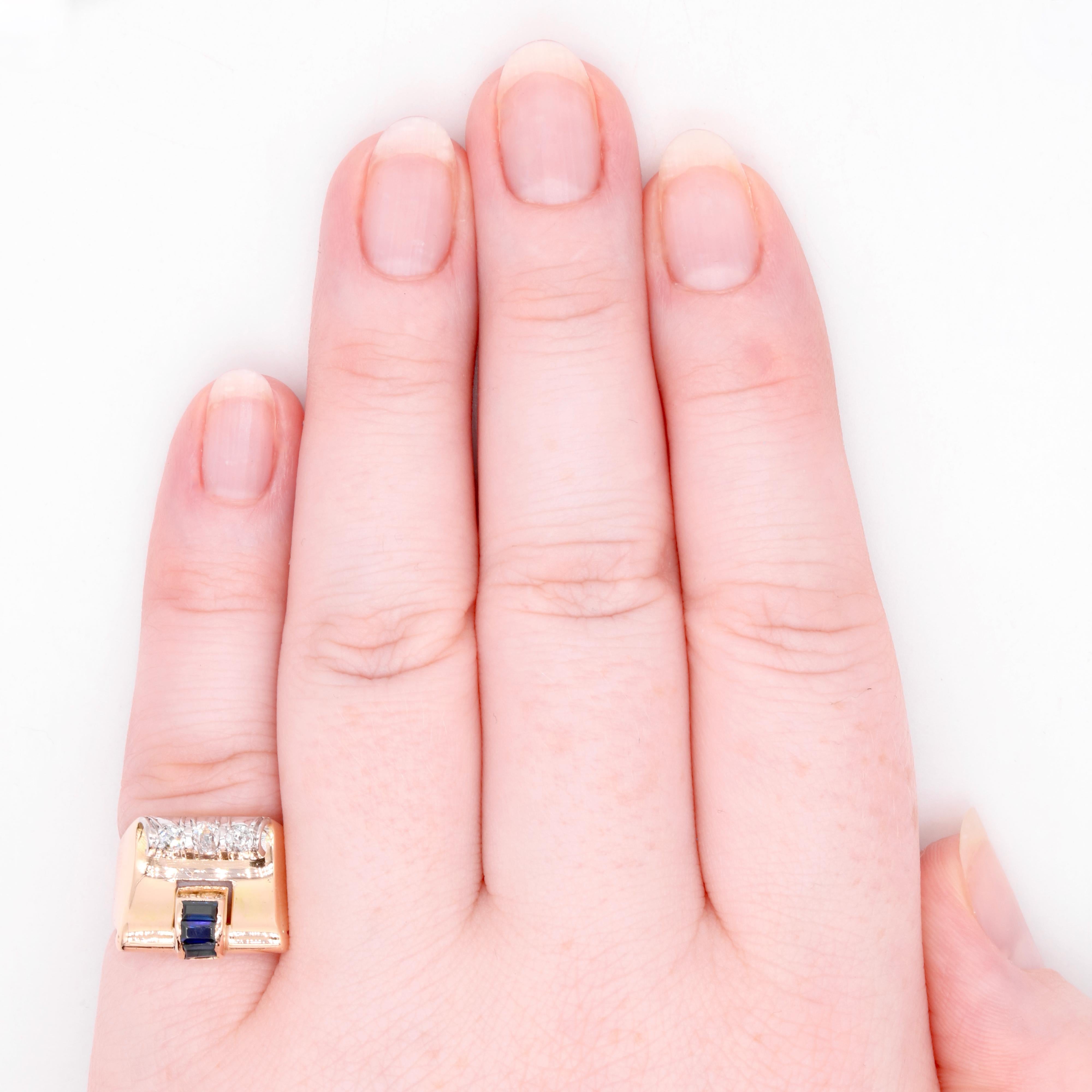 Art Deco 1940er Jahre Ring aus 18 Karat Gelbgold und Platin mit Saphiren und Diamanten im Angebot 5