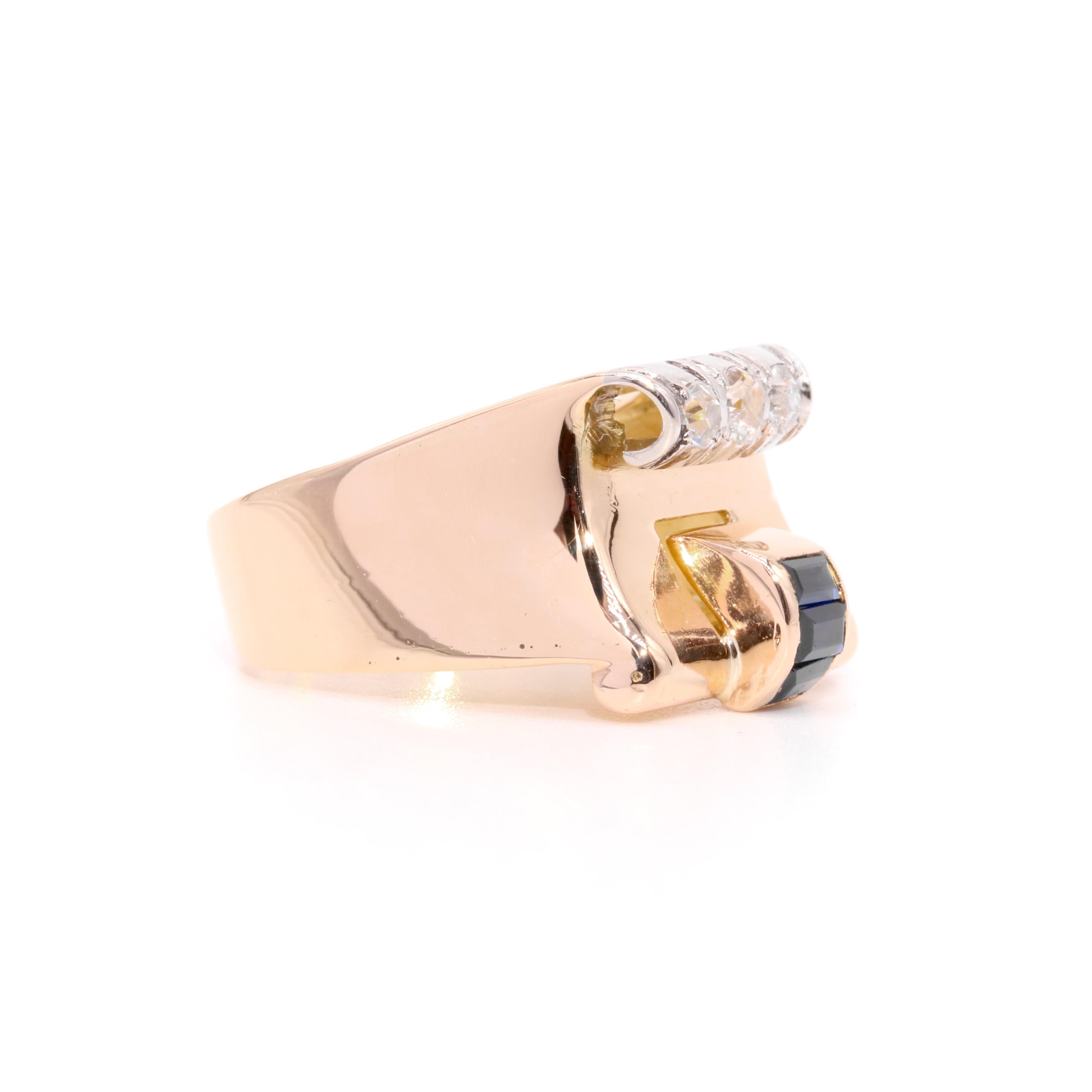 Art Deco 1940er Jahre Ring aus 18 Karat Gelbgold und Platin mit Saphiren und Diamanten für Damen oder Herren im Angebot