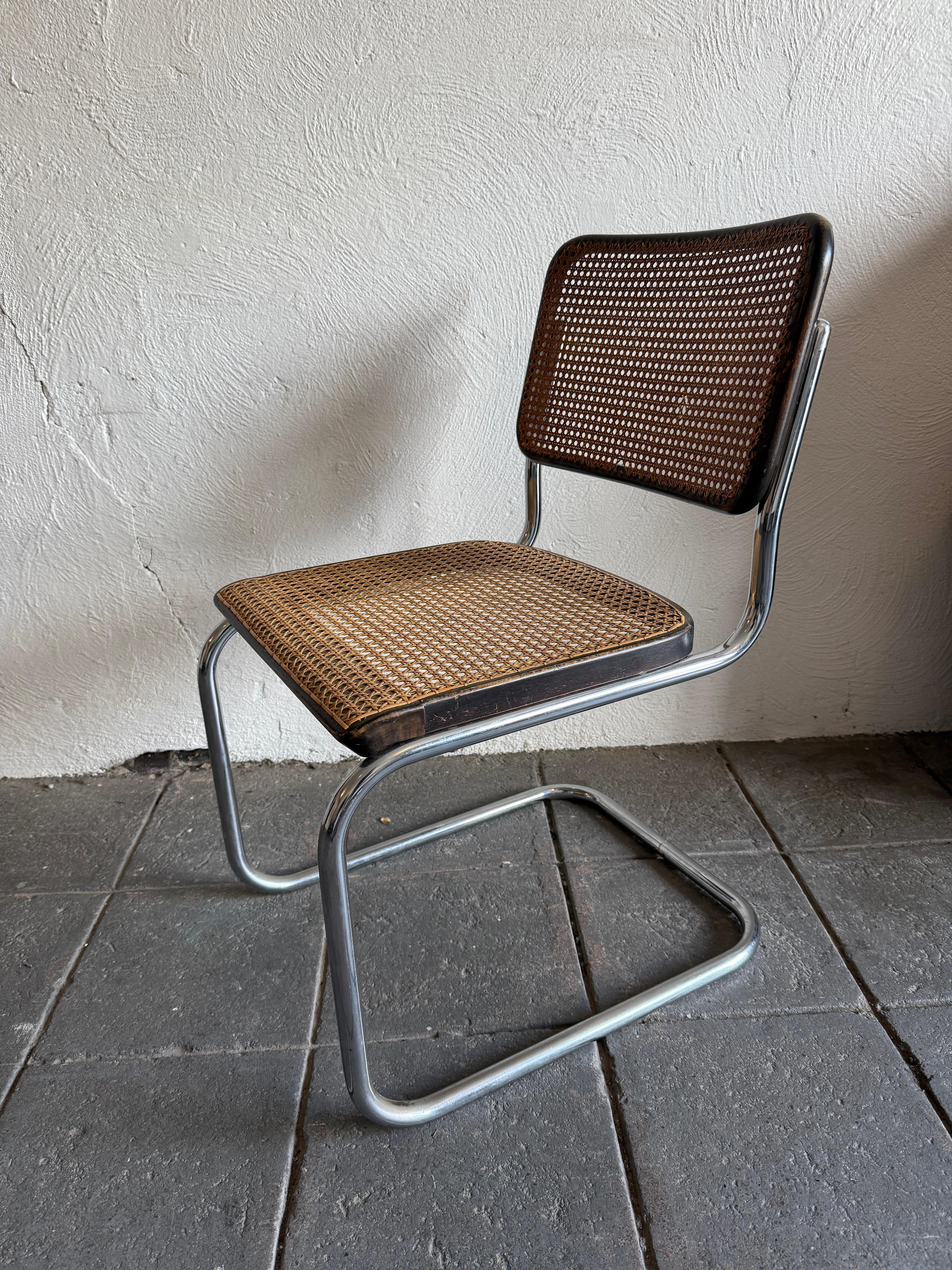 Mid-Century Modern Art Deco 1940s Marcel Breuer B32 Cesca dining chair with hand Cane seat and back For Sale
