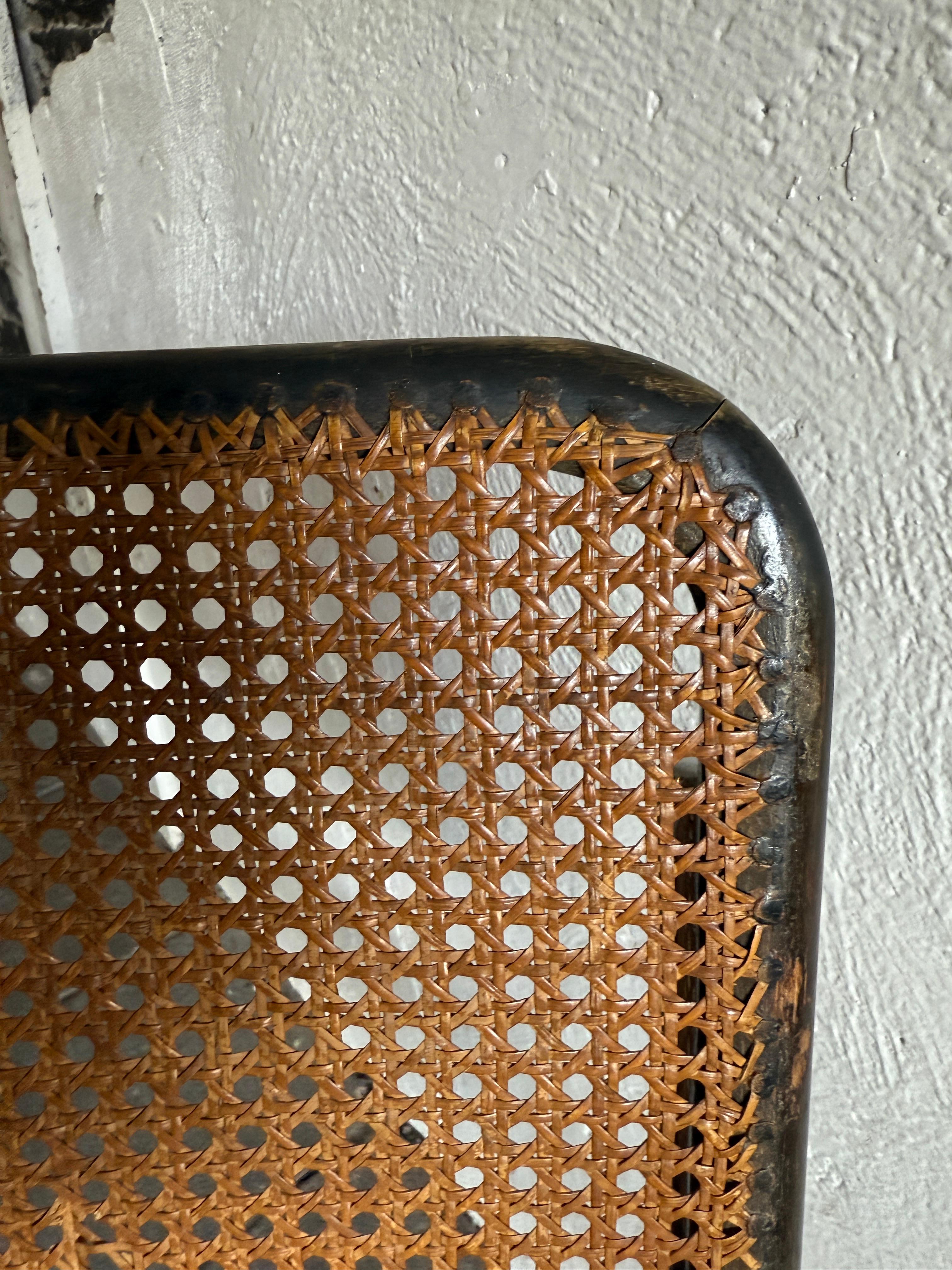 Caning Art Deco 1940s Marcel Breuer B32 Cesca dining chair with hand Cane seat and back For Sale