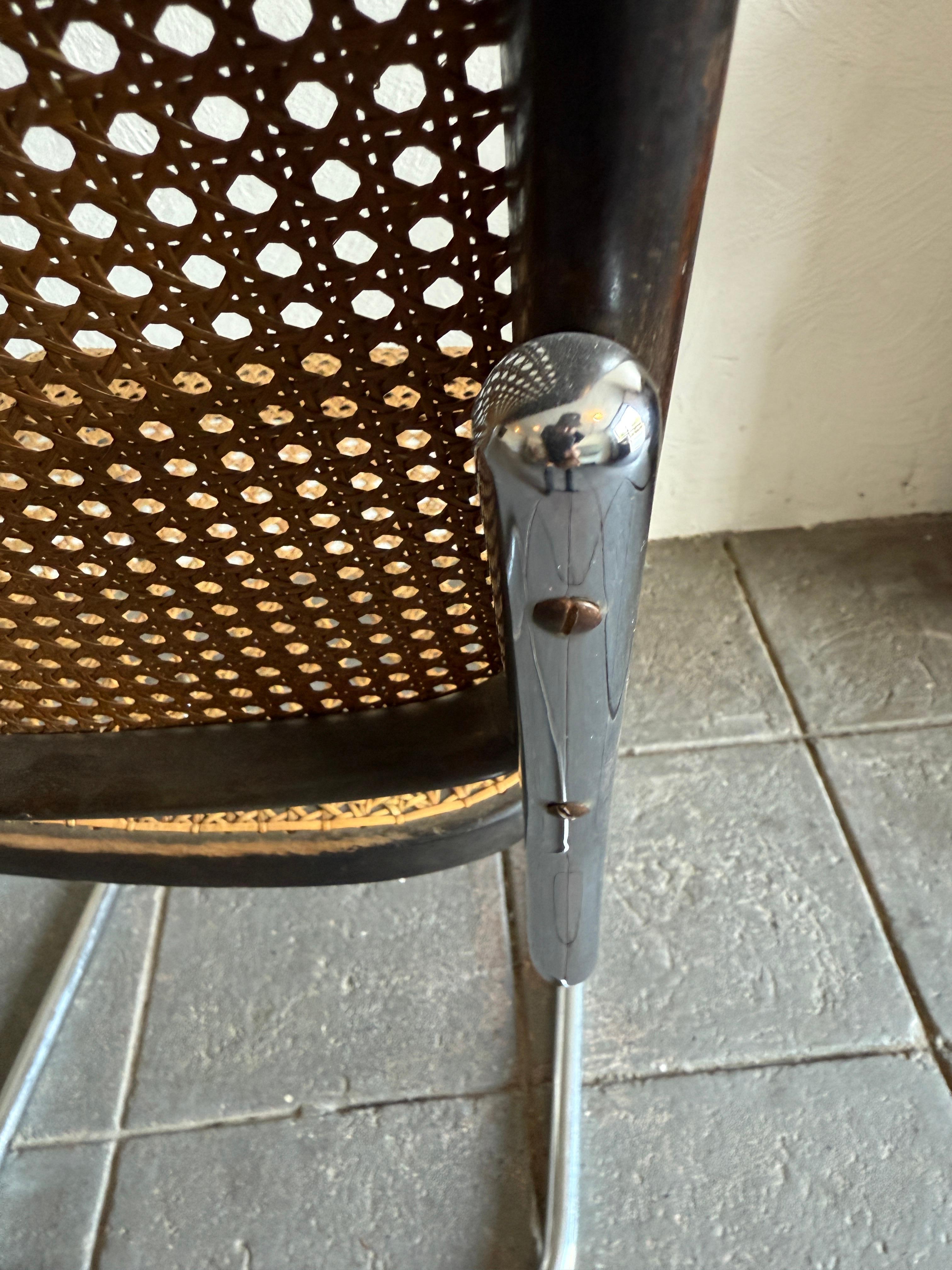 Art Deco 1940s Marcel Breuer B32 Cesca dining chair with hand Cane seat and back In Good Condition For Sale In Brooklyn, NY