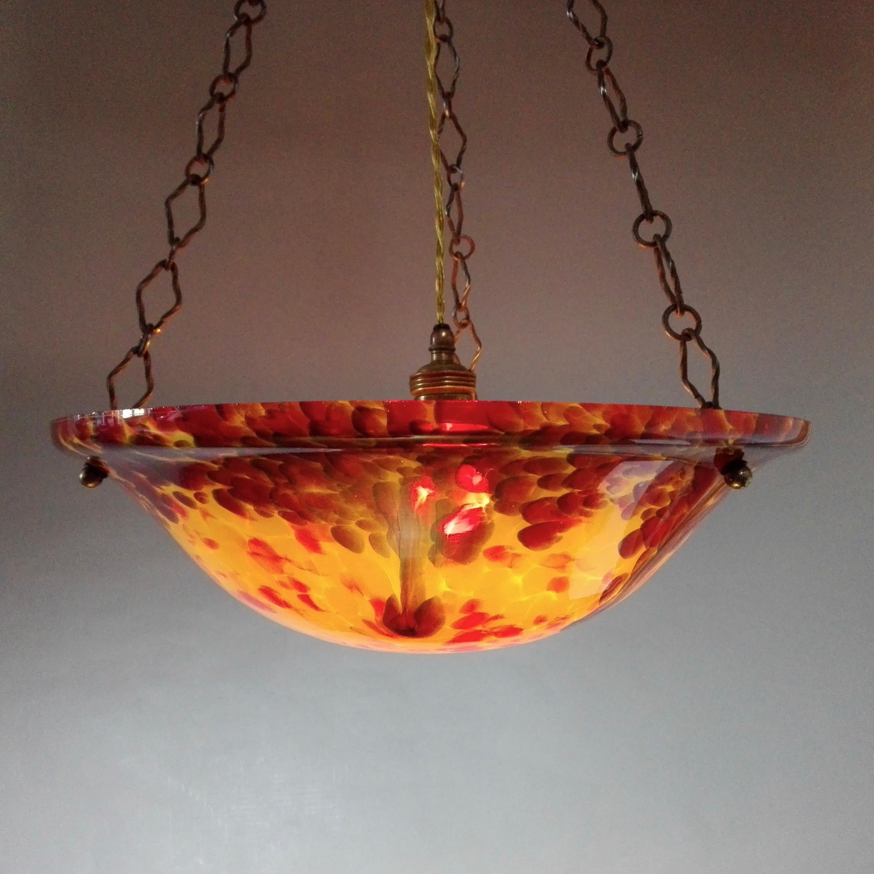 Art Deco 1940s One-Light Artistic Hand-Blown Spotted Glass Pendant Lamp For Sale 2