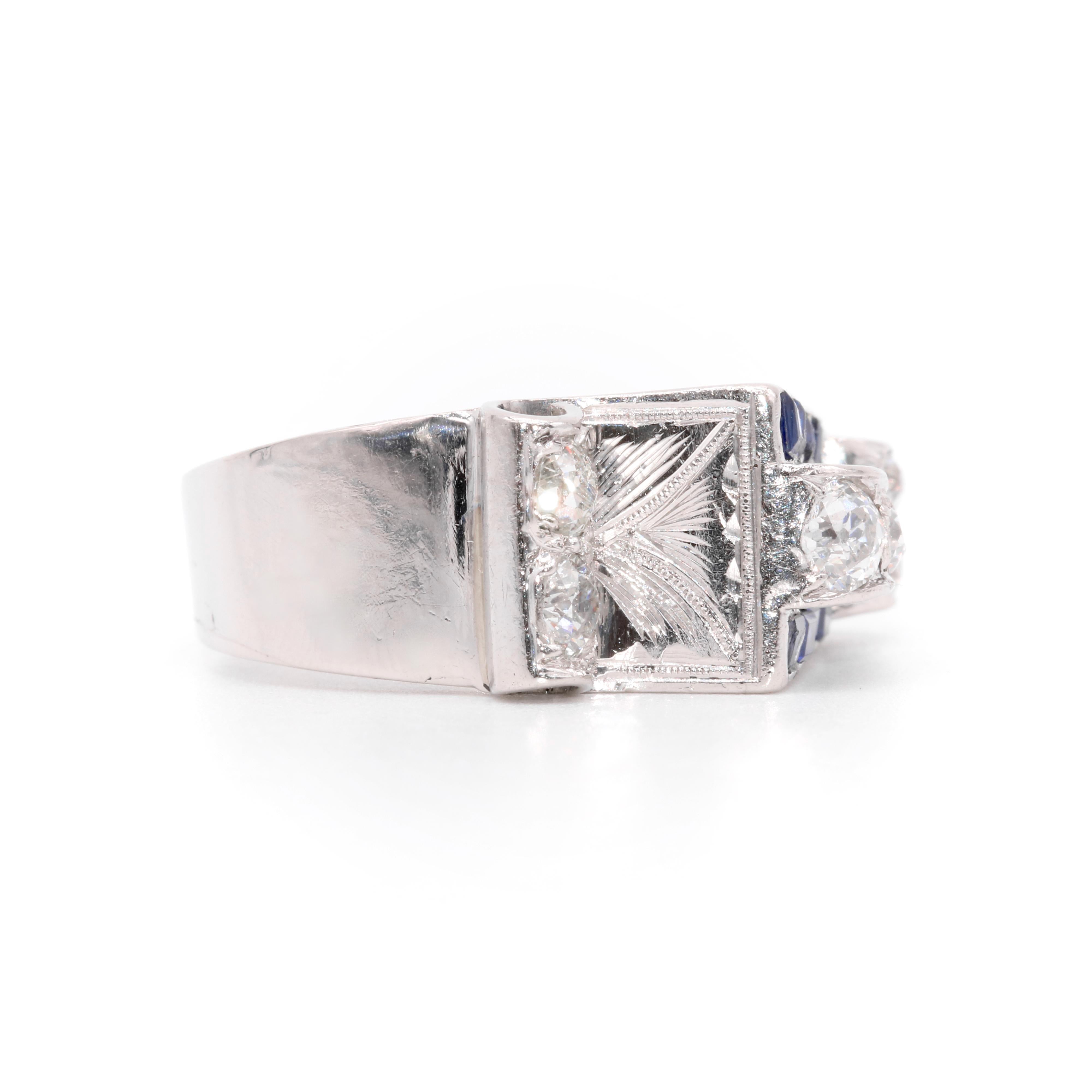 Bague débardeur Art déco des années 1940 en platine, 1,35 gw, diamant taille ancienne et saphir en vente 1