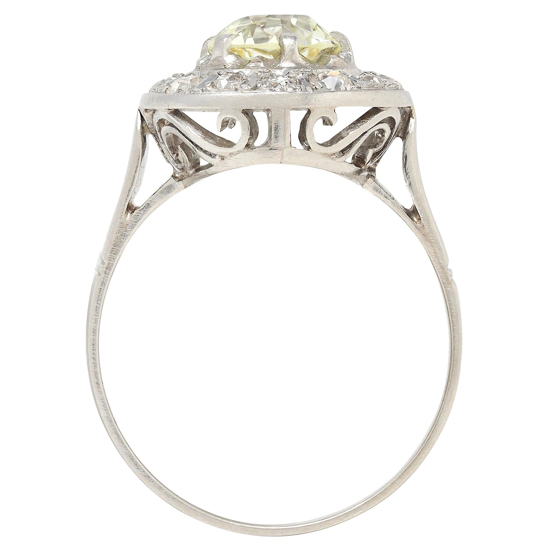 De las mujeres Art Decó 1.95 CTW Anillo de Compromiso de Platino con Halo Desplazante Antiguo en venta