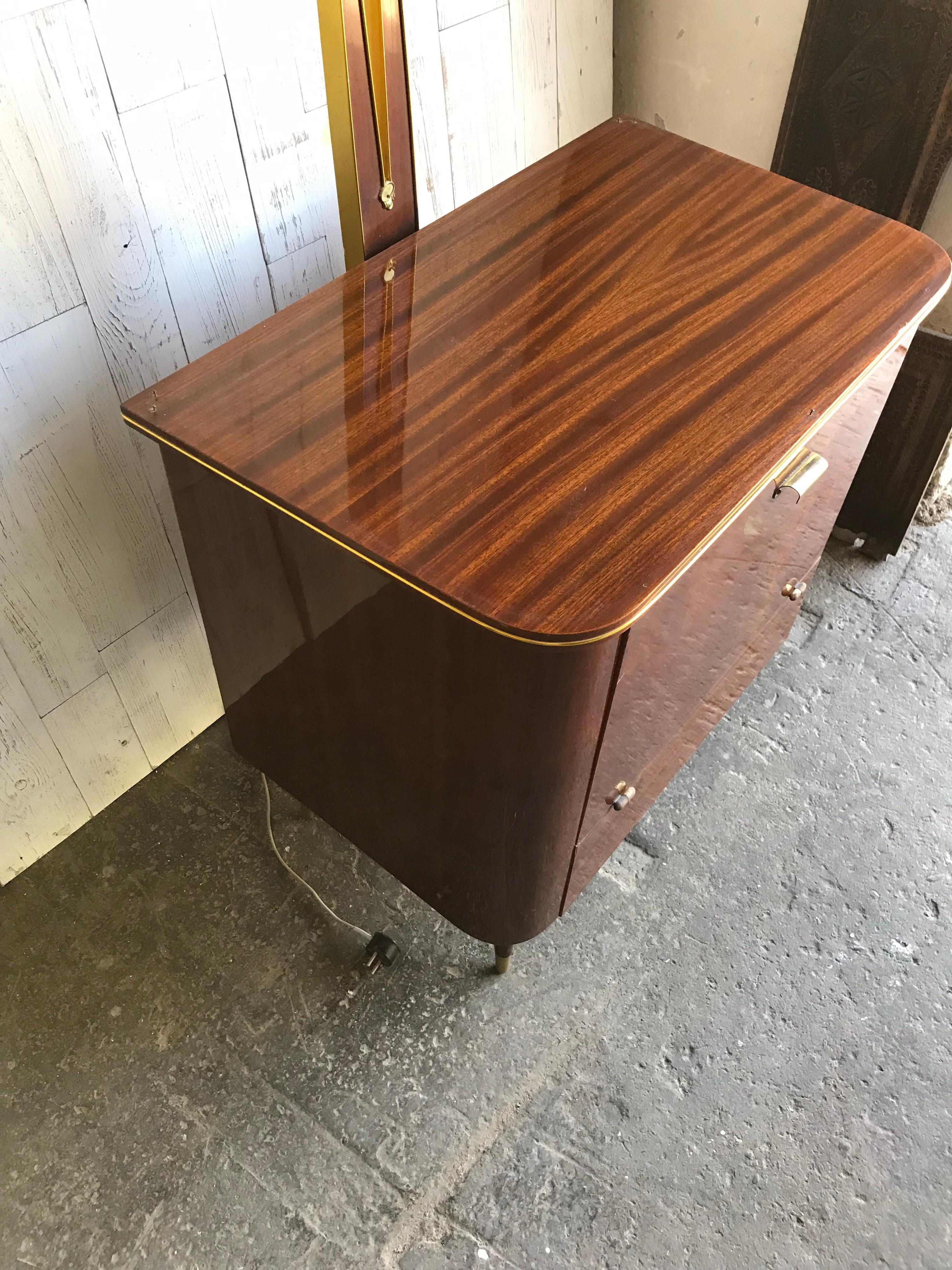 Mid-20th Century Art Deco 1950s Walnut Drinks Bar Cocktail Liquor Cabinet with Lamp Stand For Sale