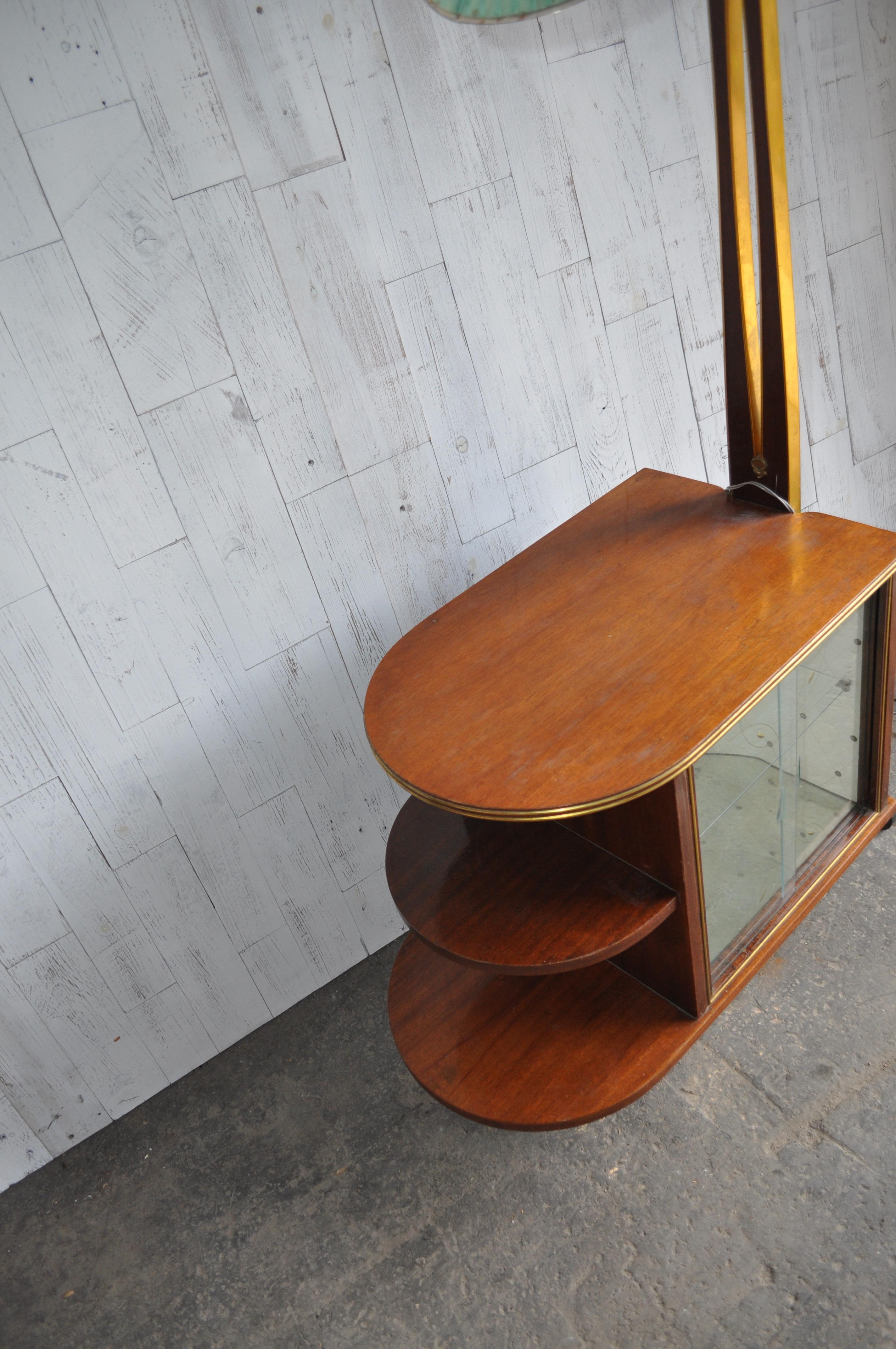Art Déco anni '50 in legno di noce, mobile bar per cocktail e liquori con supporto per lampada in vendita 2