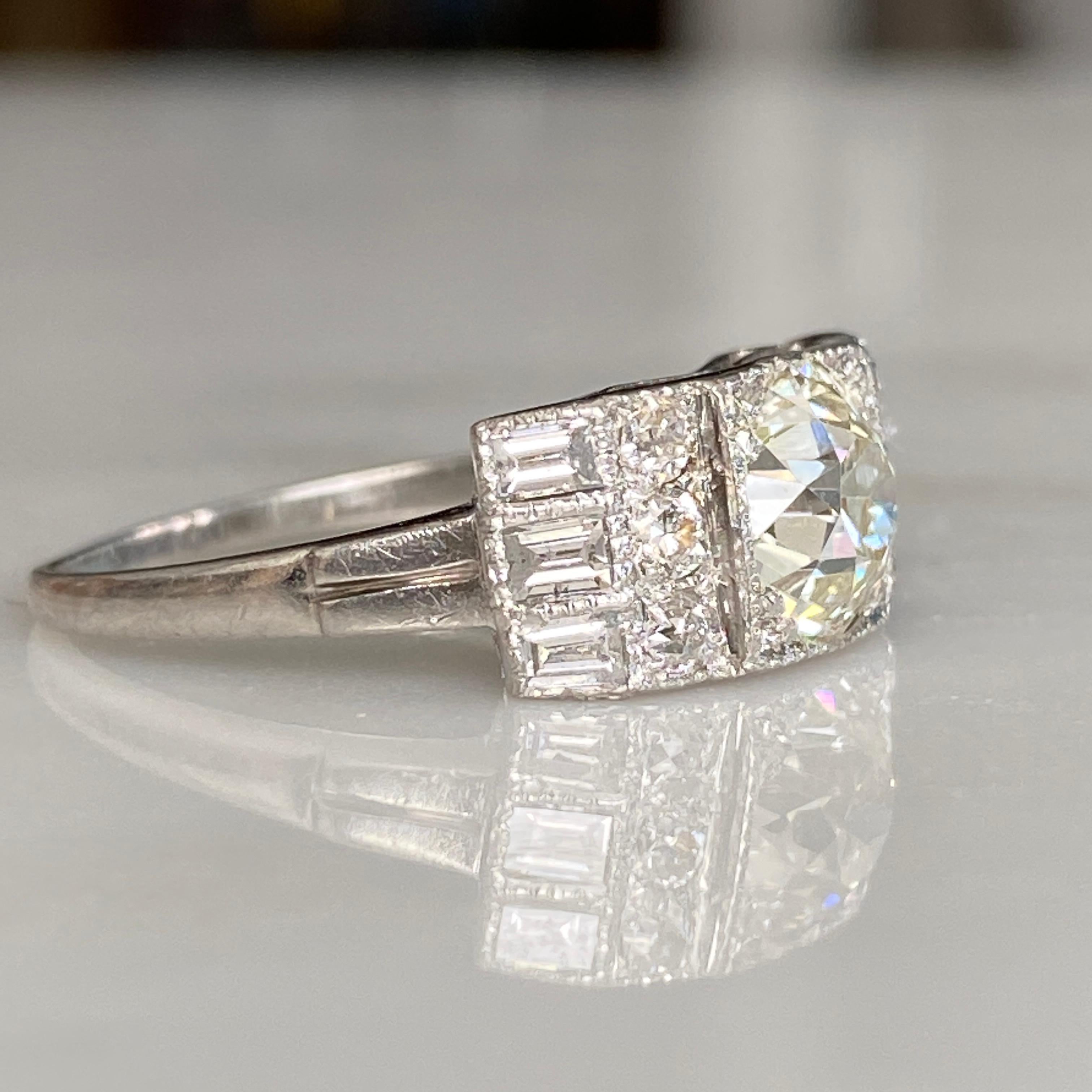 Art Deco 1.97 Carat TW Diamond Platinum Ring For Sale 14