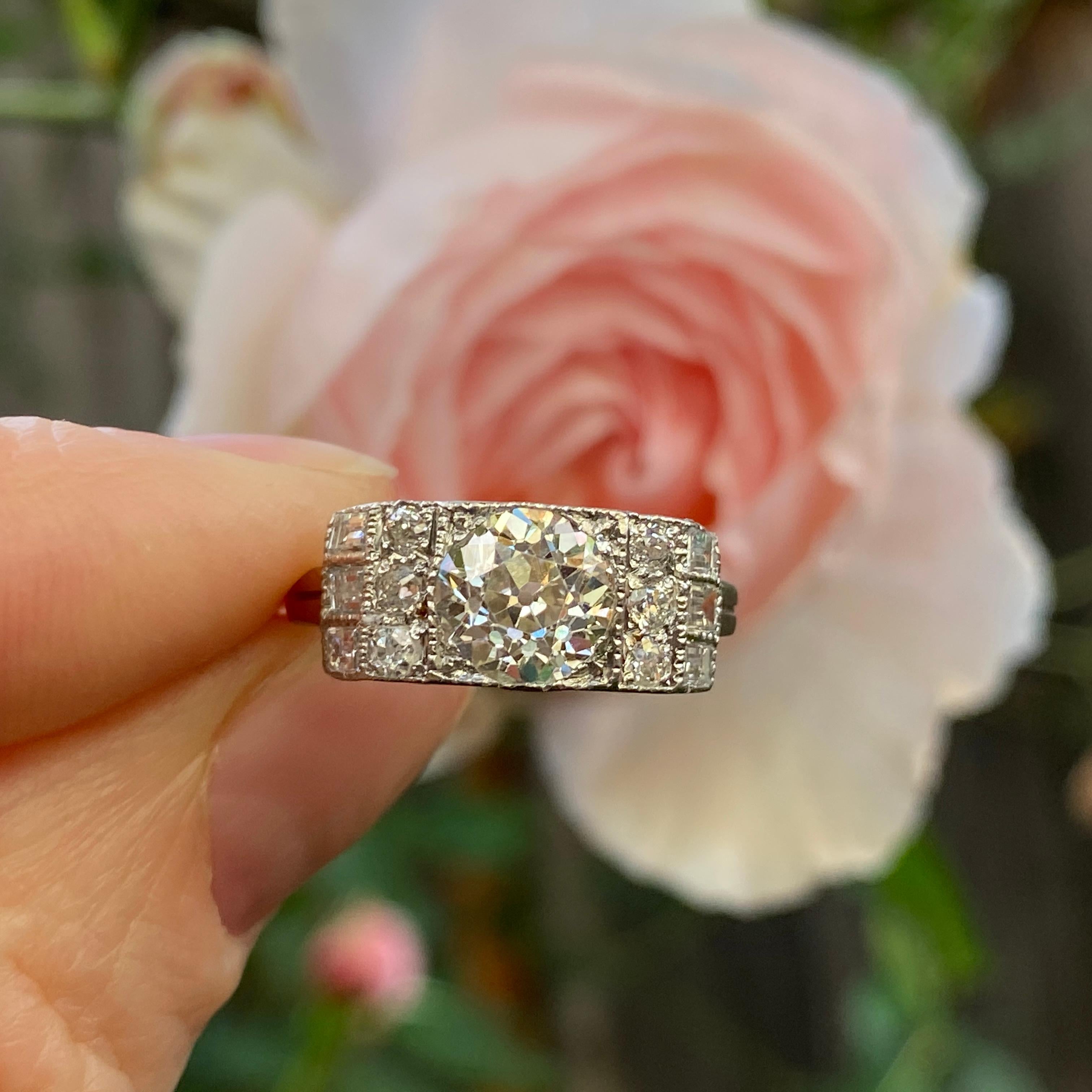 Art Deco 1.97 Carat TW Diamond Platinum Ring For Sale 4