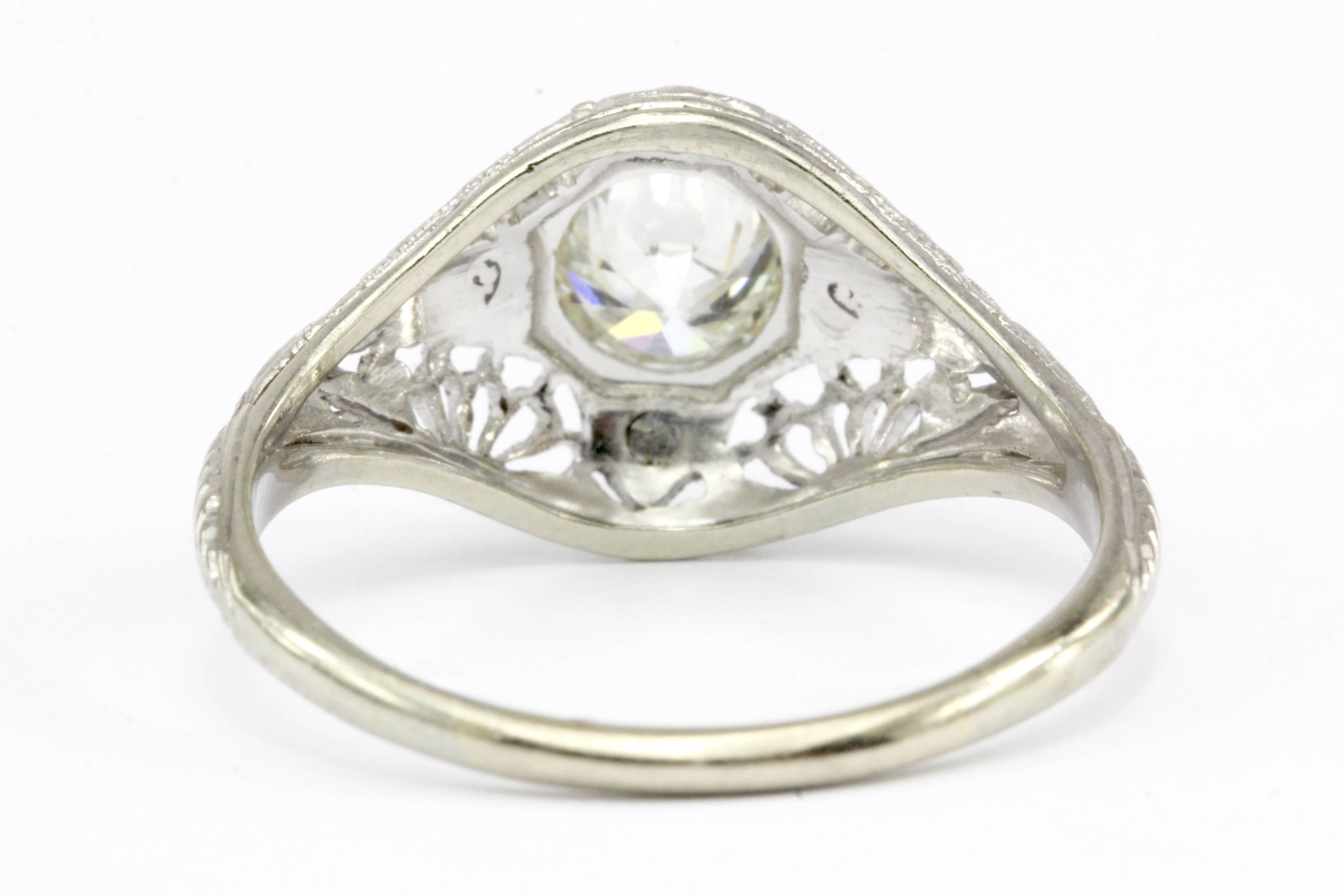 Art Deco 19 Karat White Gold Diamond Filigree Engagement Ring In Excellent Condition In Cape May, NJ