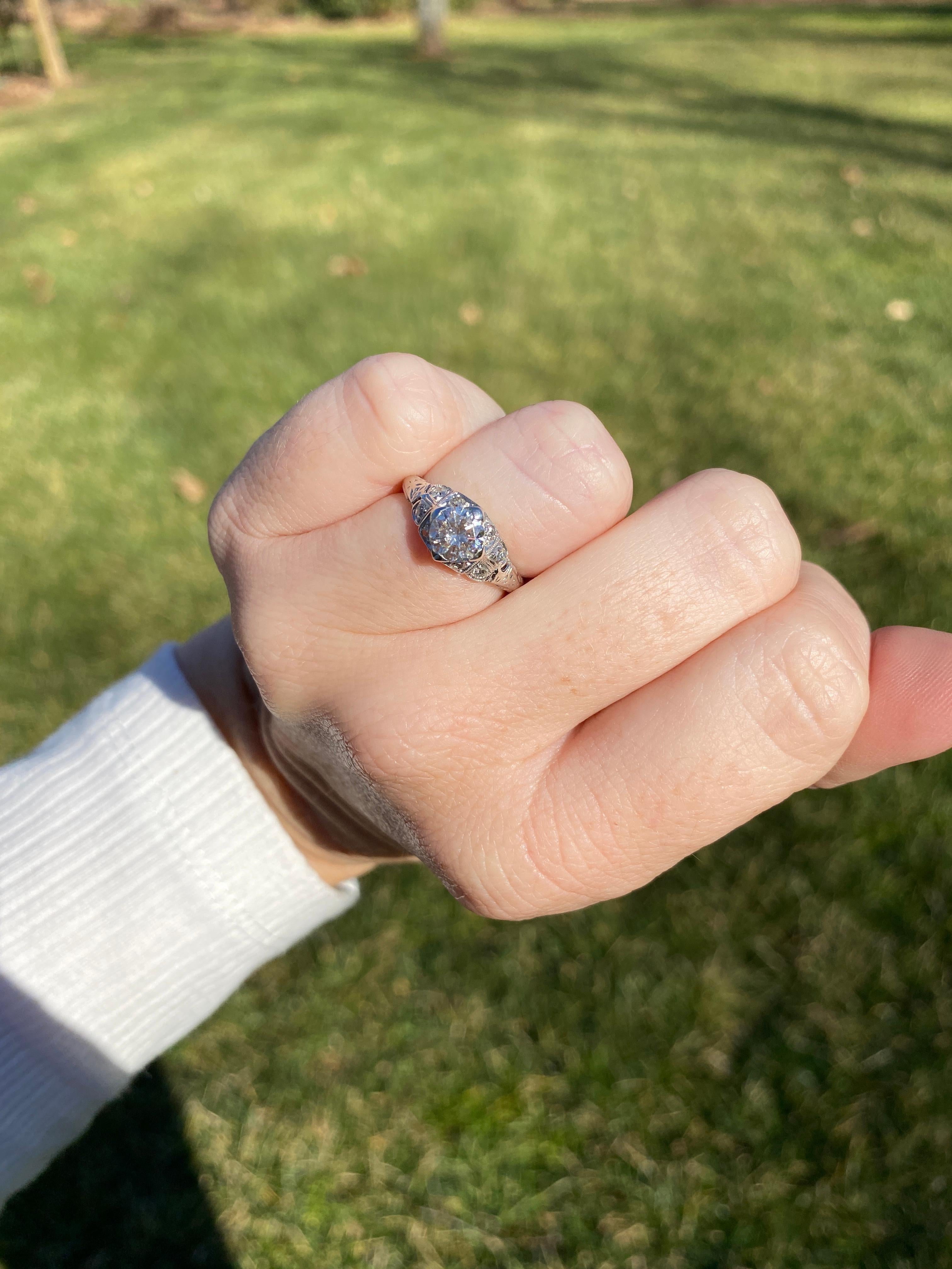 Art Deco 1ctw Diamond Engagement Ring, 18k White Gold, Ring Size 5 For Sale 2