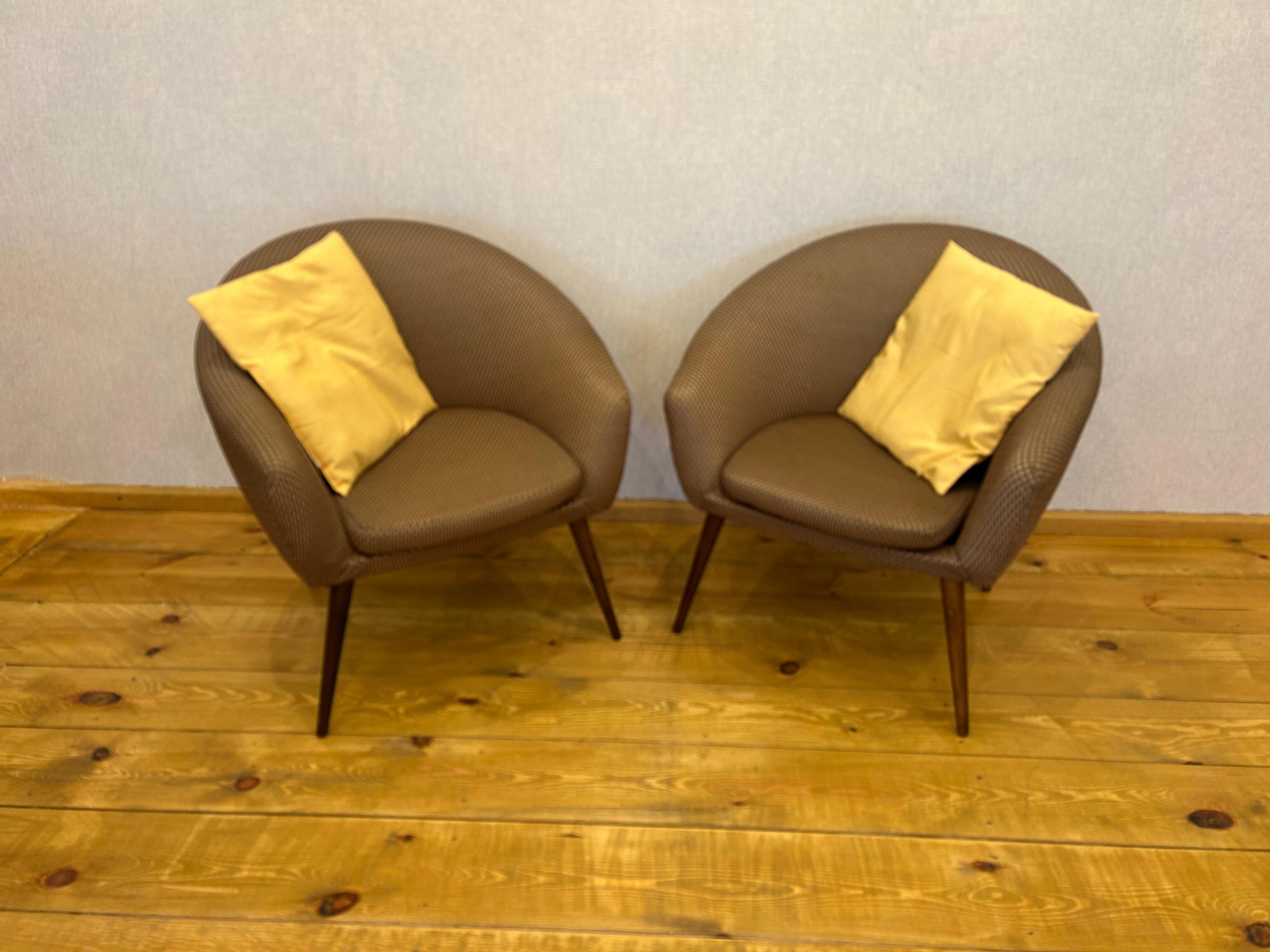 Design/One  2 Sessel 1970, Sessel (Art déco) im Angebot