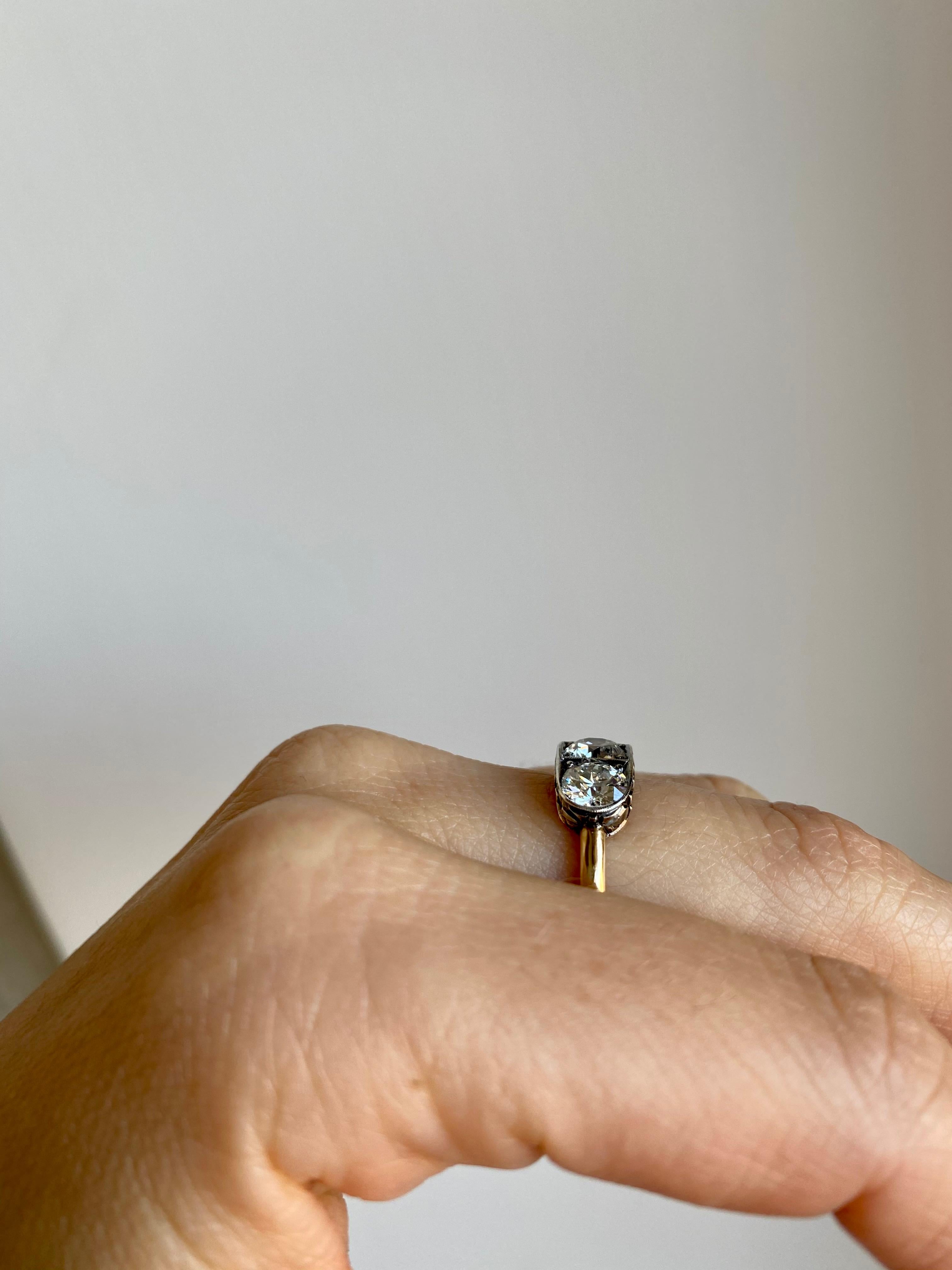 Art Deco 2 Carat Diamond Three-Stone Engraved Ring 10