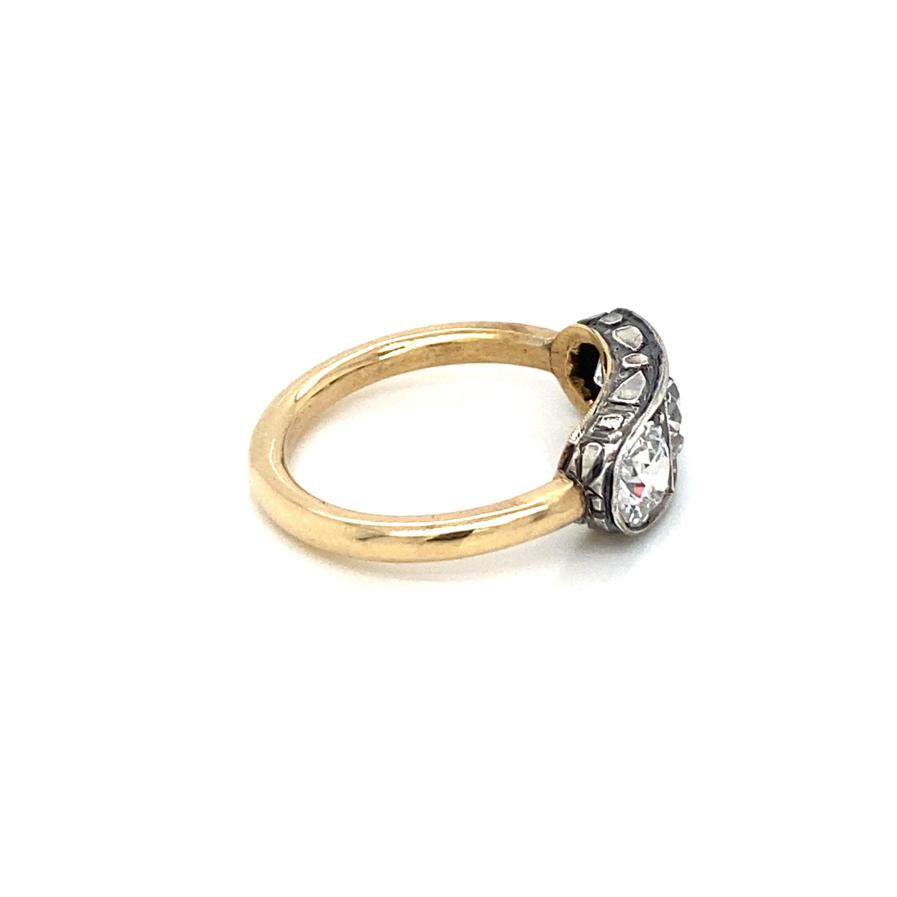 Art Deco 2 Carat Diamond Three-Stone Engraved Ring 4