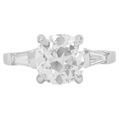 Platinring mit GIA-zertifiziertem 2 Karat Diamant im alteuropäischen Schliff