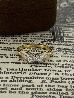 Anello Art-Deco con 2 pietre e diamanti taglio vecchio europeo da 0,30 carati in oro 18 carati e platino