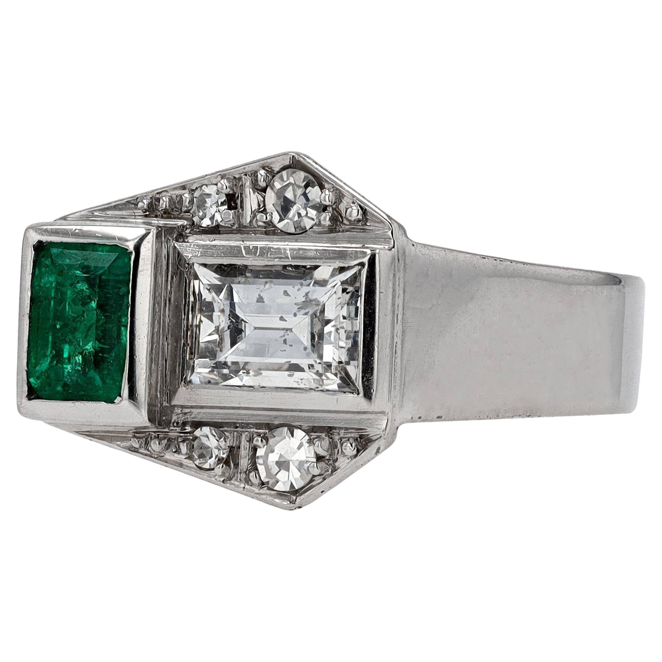 Antique Art Deco 2 Stone Diamond Emerald Toi et Moi Engagement Ring
