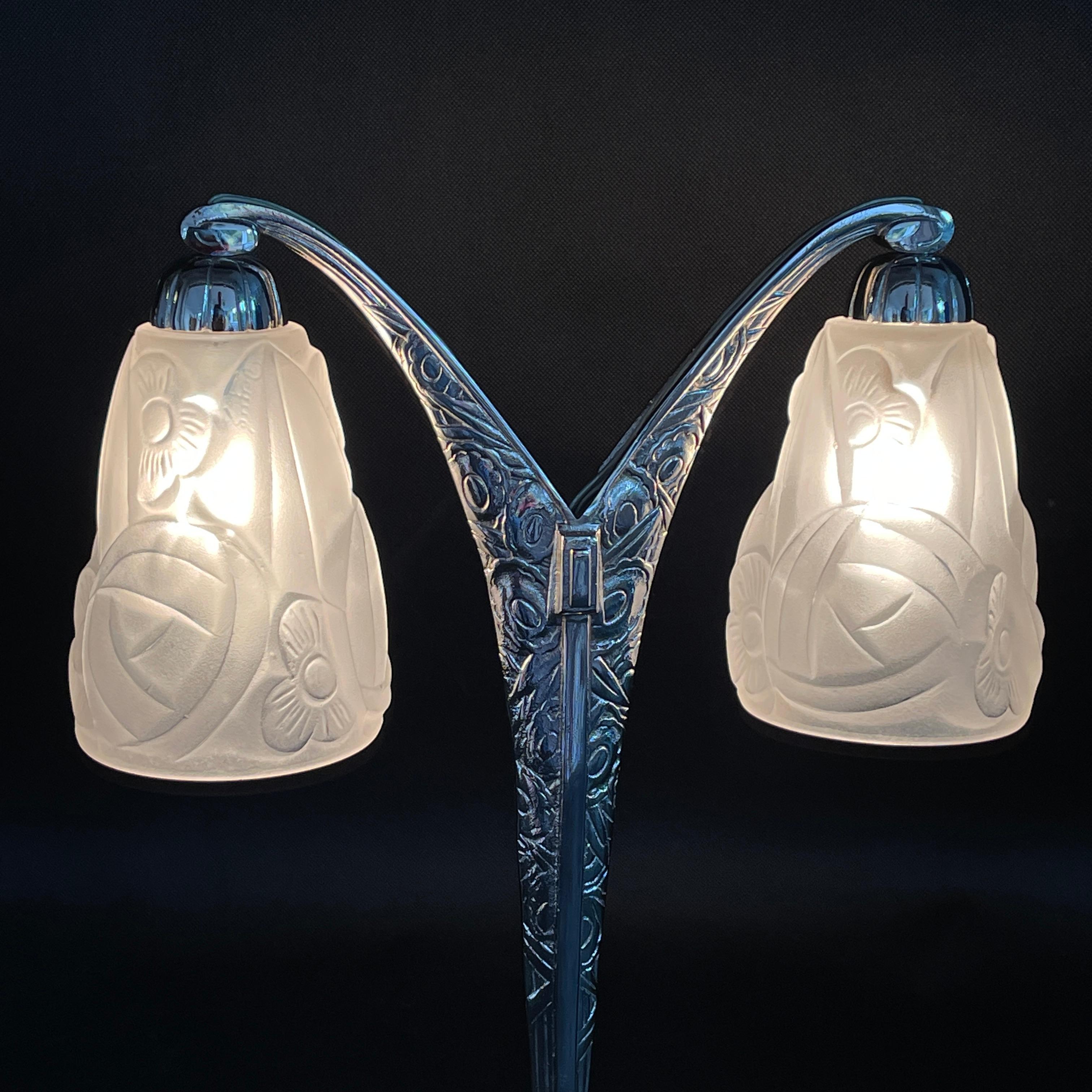 Art Deco 2 Table Lamps Signed by Degué 1 Pair Double Arm Lamps, 1940s For Sale 4