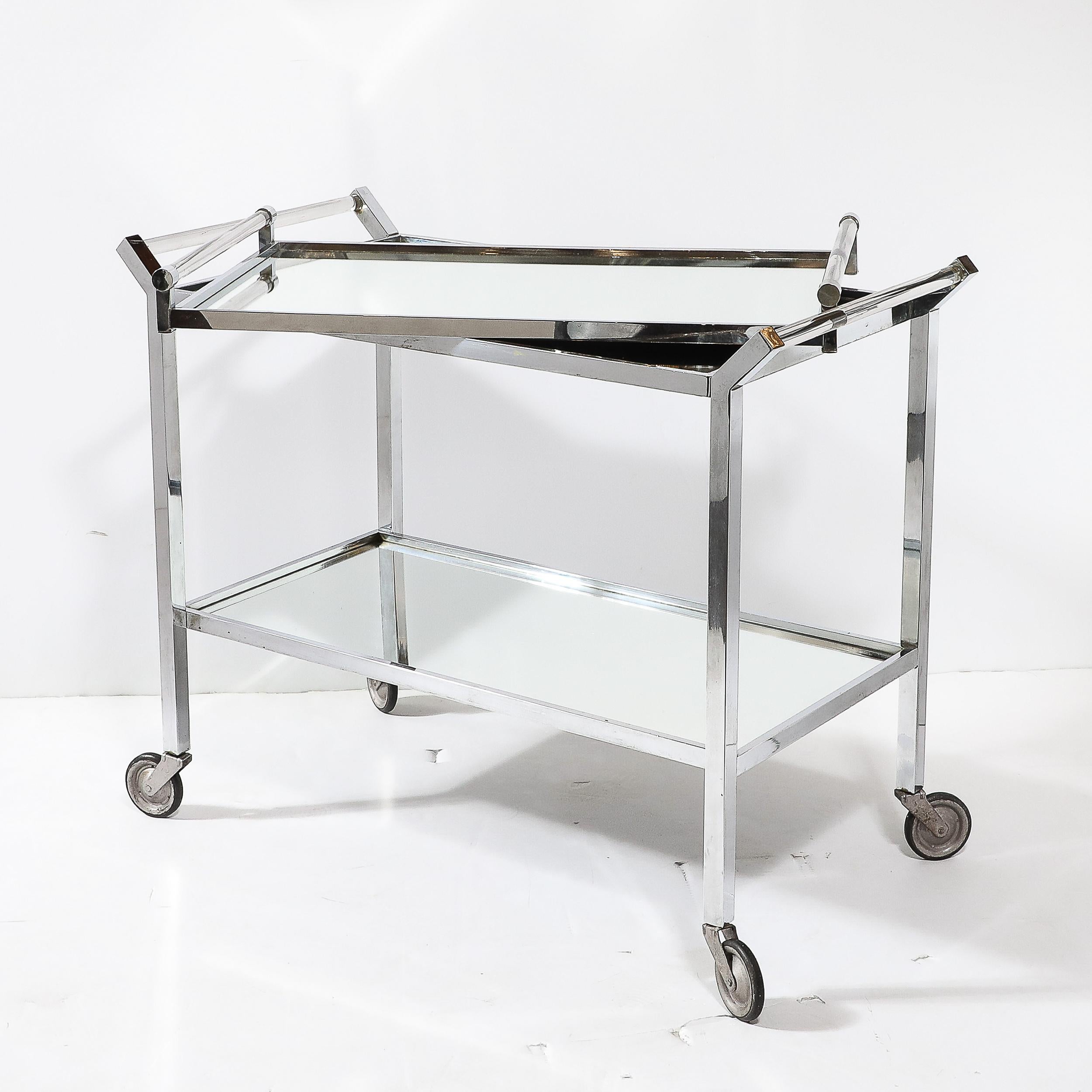 Chariot de bar rectangulaire Art Déco à 2 niveaux en nickel avec poignées en lucite et miroir par Adnet en vente 1