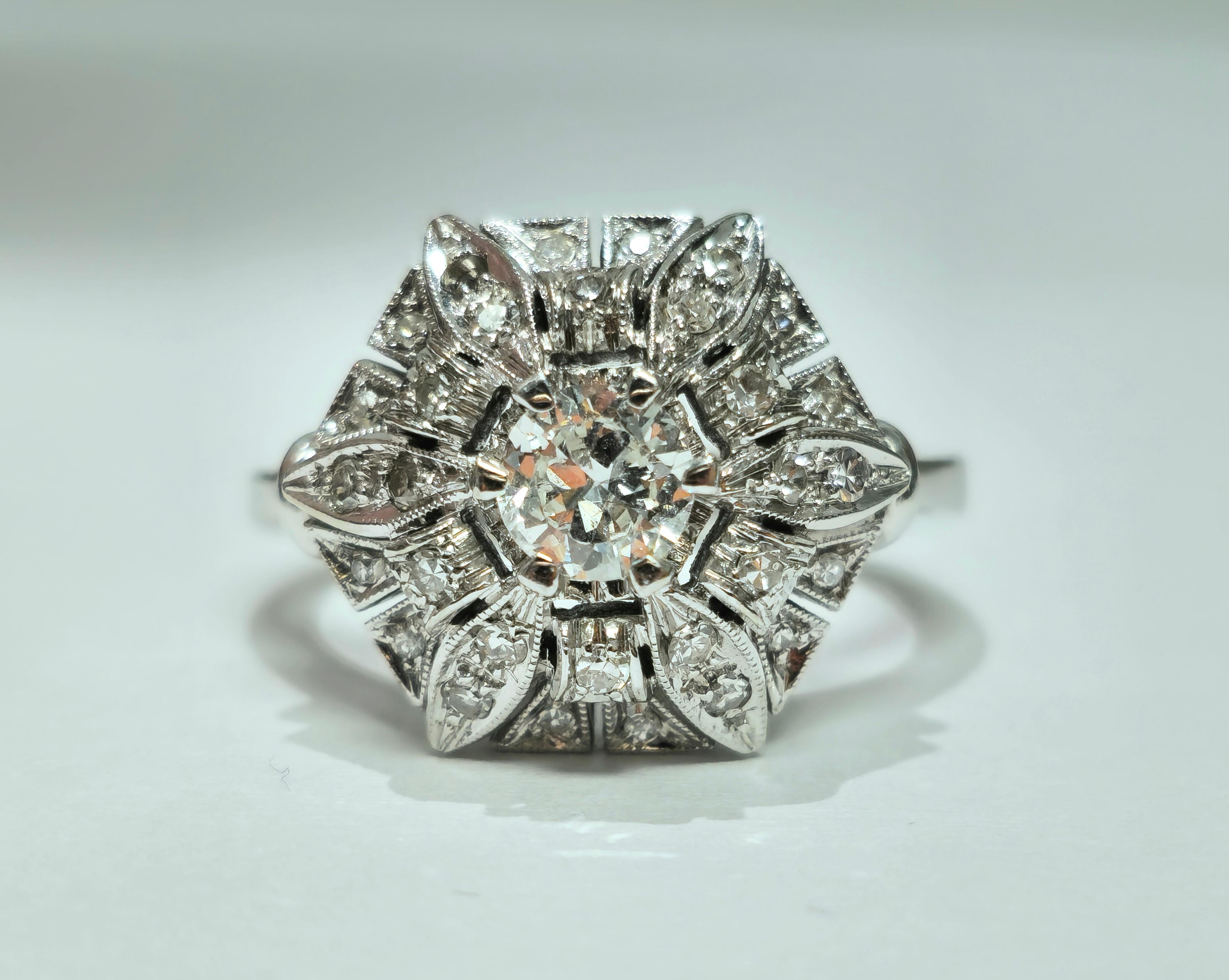 Art Deco 2.00 Carat Diamond Gold Ring For Sale 1