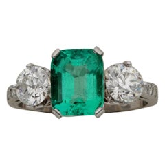 Art Deco 2.01 Carat Colombian Emerald 1.15 Carat Diamond Platinum Ring
