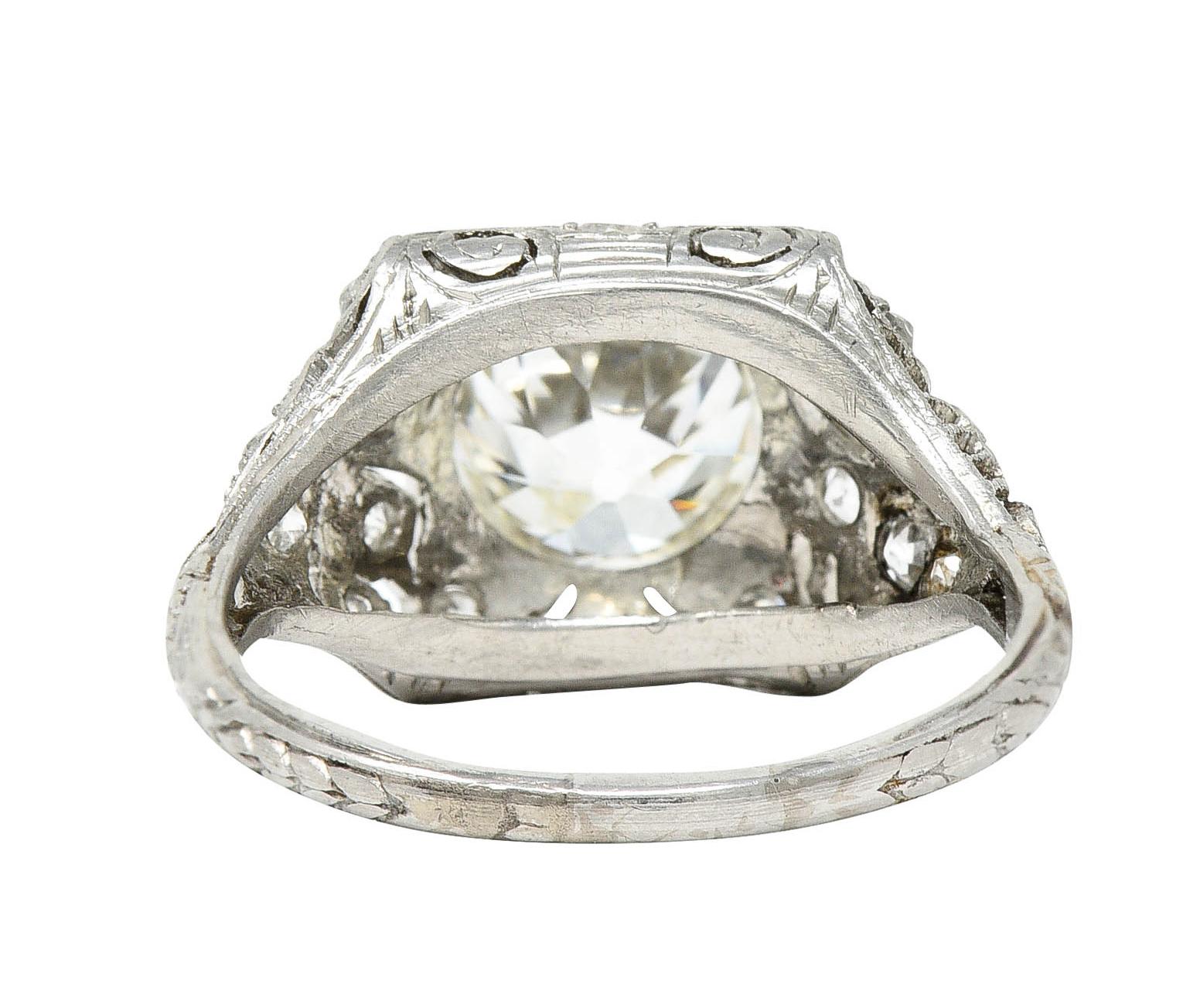 Women's or Men's Art Deco 2.03 Carats Old European Cut Diamond Platinum Foliate Engagement Ring