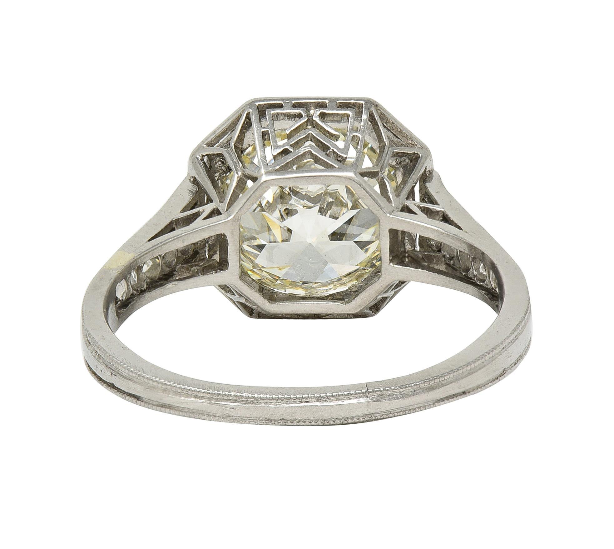 Art Deco 2.03 CTW Euro. Diamond Platinum Vintage Arrow Solitaire Engagement Ring In Excellent Condition For Sale In Philadelphia, PA