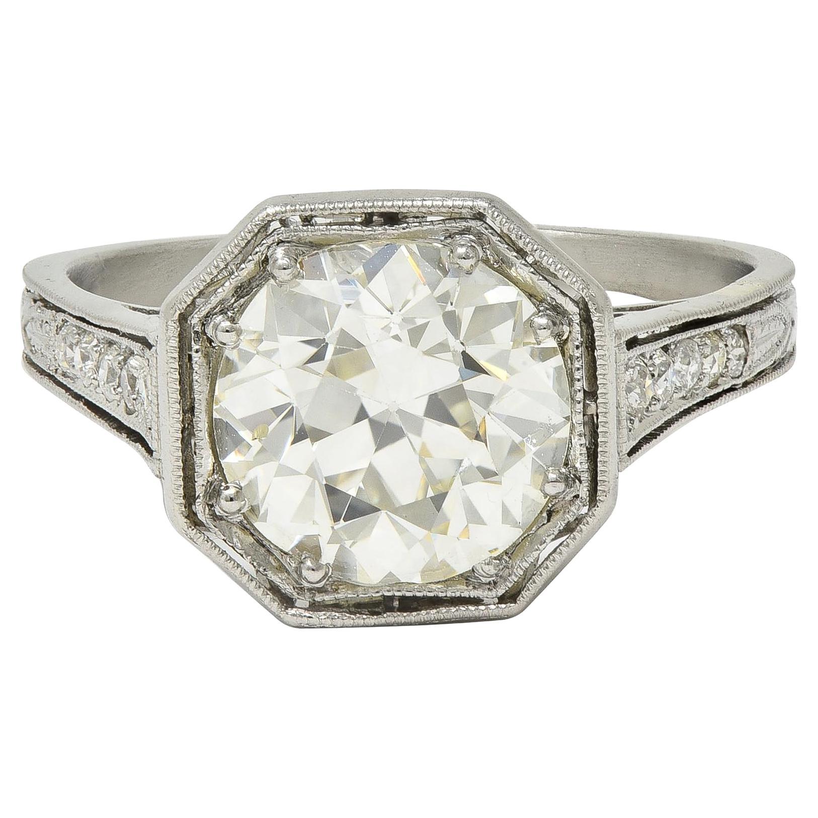 Art Deco 2.03 CTW Euro. Diamond Platinum Vintage Arrow Solitaire Engagement Ring For Sale