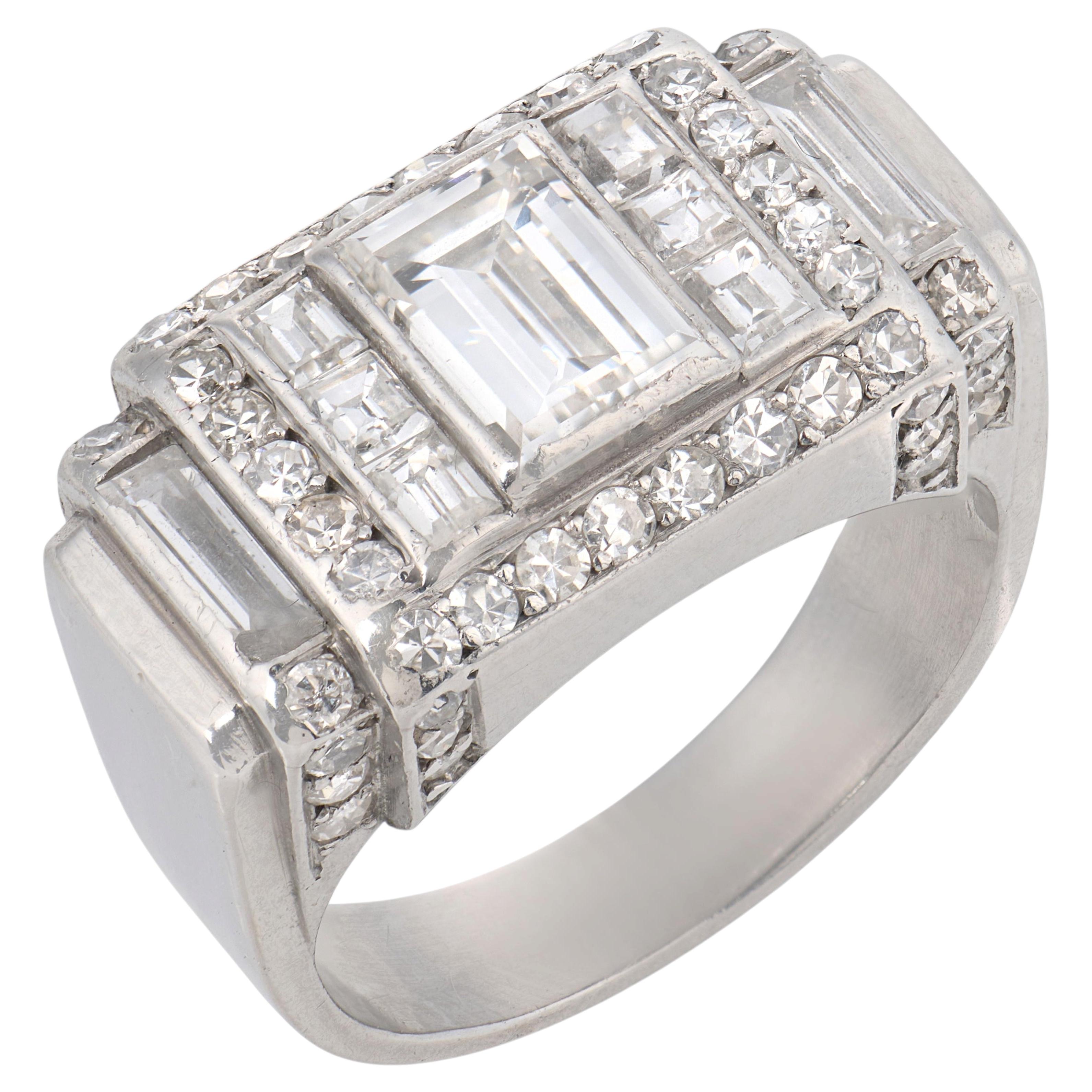 Art Deco 2.05 carat diamond platinum geometric ring