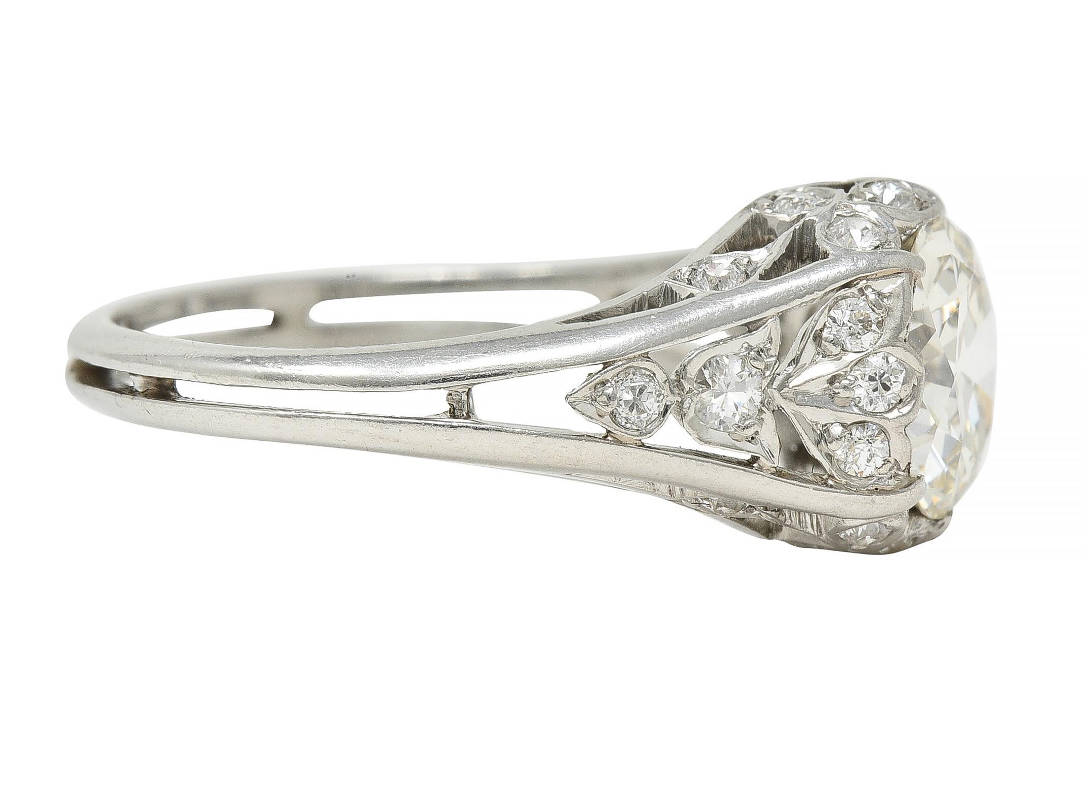 Women's or Men's Art Deco 2.05 CTW Old European Cut Diamond Platinum Foliate Engagement Ring For Sale