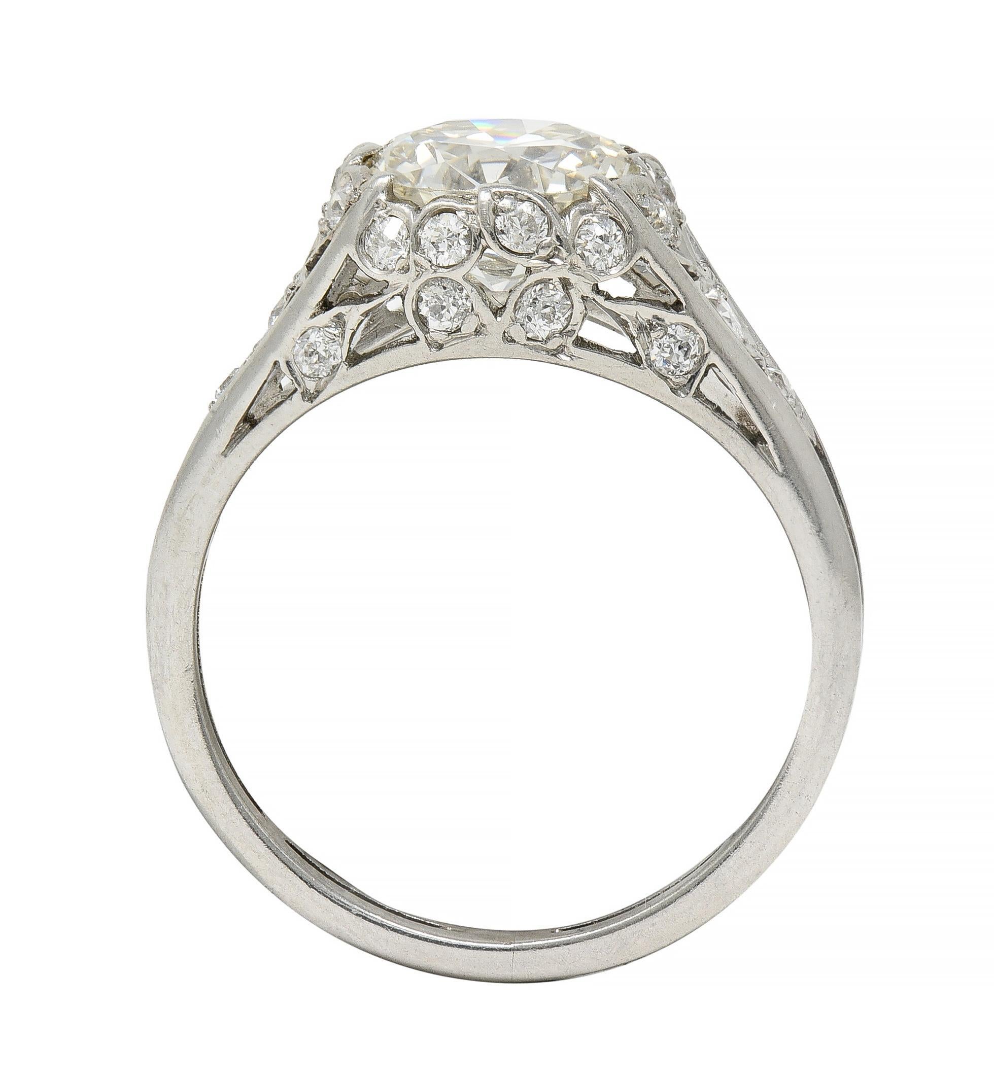 Art Deco 2.05 CTW Old European Cut Diamond Platinum Foliate Engagement Ring For Sale 5