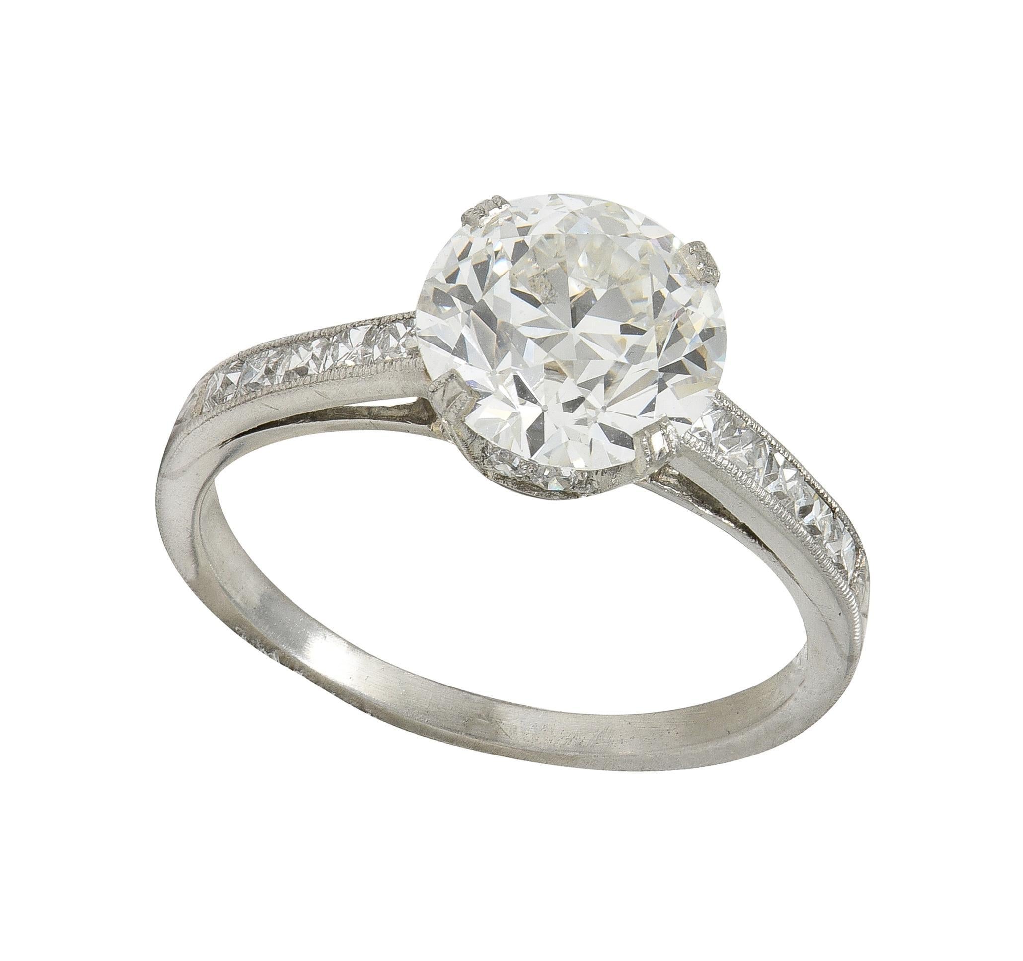Platin-Verlobungsring mit 2.05 Karat Diamant im alteuropäischen Schliff im Art déco-Stil im Angebot 4