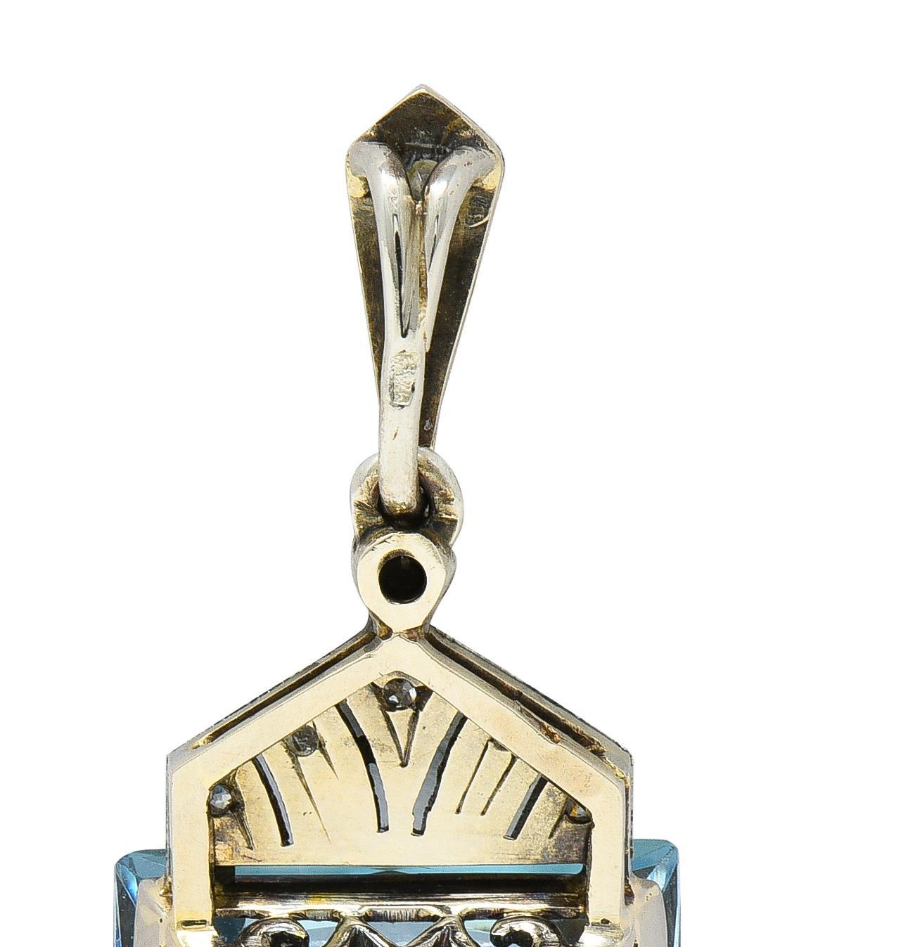 Women's or Men's Art Deco 20.62 CTW Aquamarine Diamond Platinum 18 Karat Gold Vintage Pendant For Sale