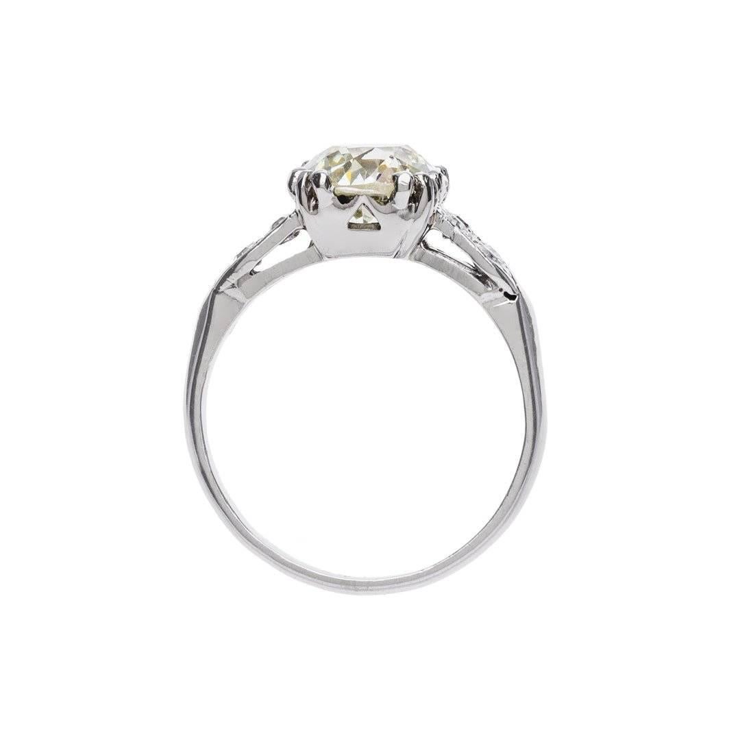 Art Deco 2.07 Carat Old European Cut Diamond Platinum Engagement Ring In Excellent Condition In Beverly Hills, CA