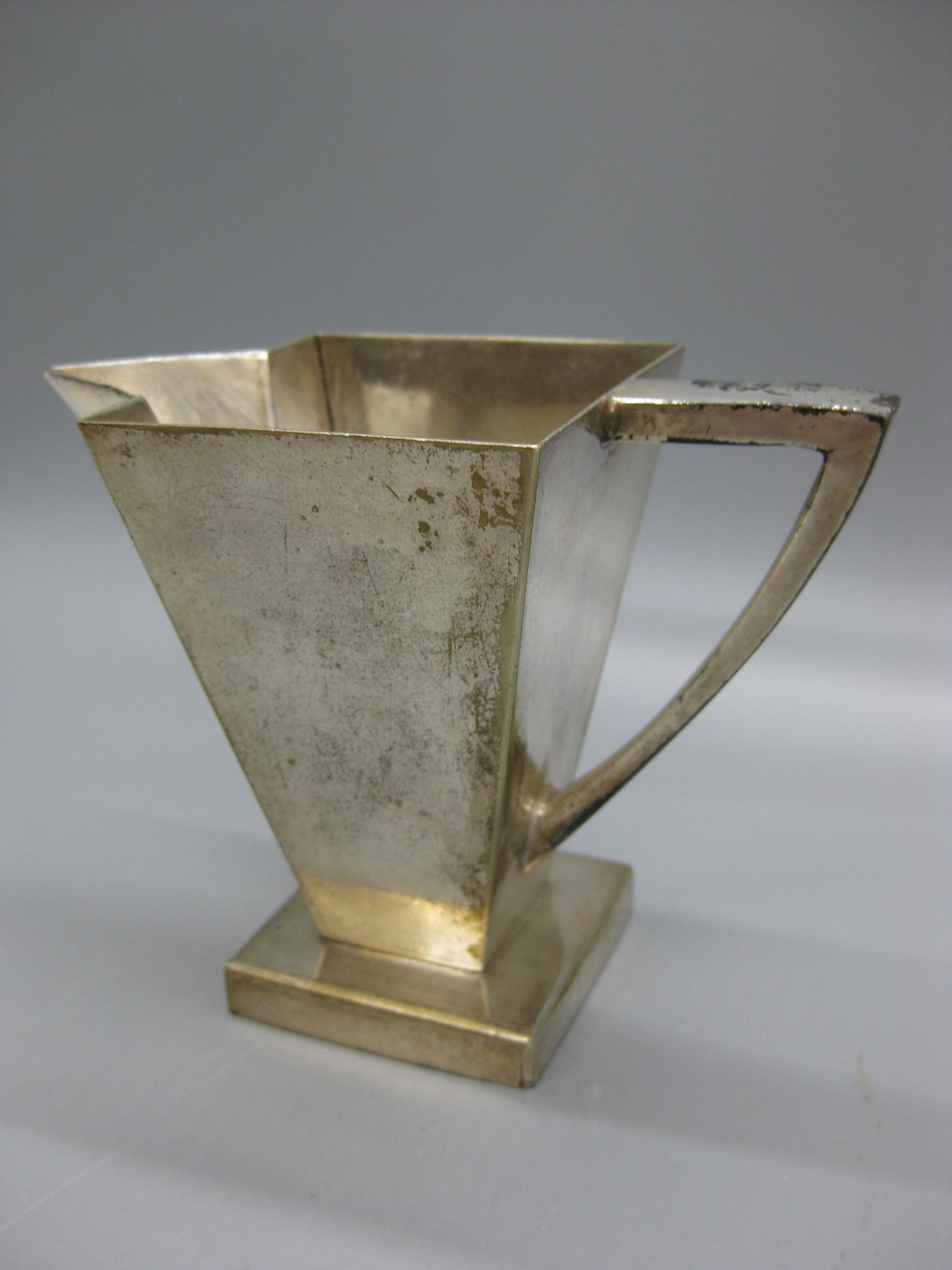 Art Deco 20's Apollo Studio Line Skyscraper Silver Plate Creamer by Louis W Rice In Good Condition For Sale In San Diego, CA