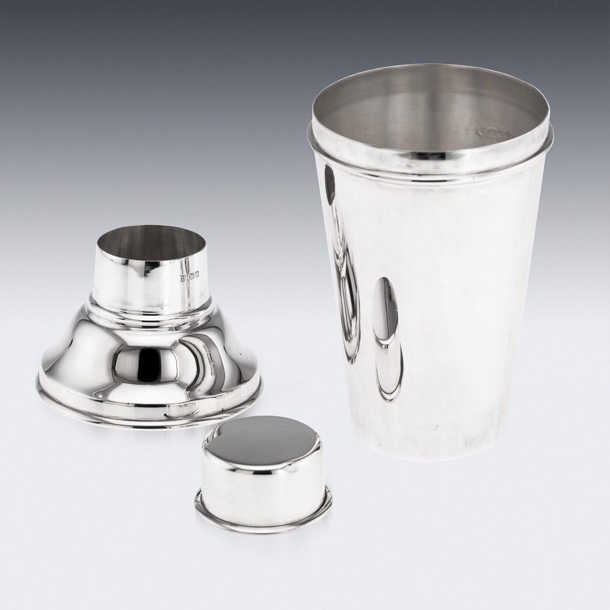 Art Deco 20th Century English Solid Silver Cocktail Shaker, Sheffield c.1937 For Sale 1