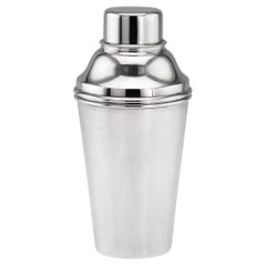 Art Deco 20th Century English Solid Silver Cocktail Shaker, Sheffield c.1937 Vintage Art Deco 20th Century English Solid Silver Cocktail Shaker, Sheffield c.1937