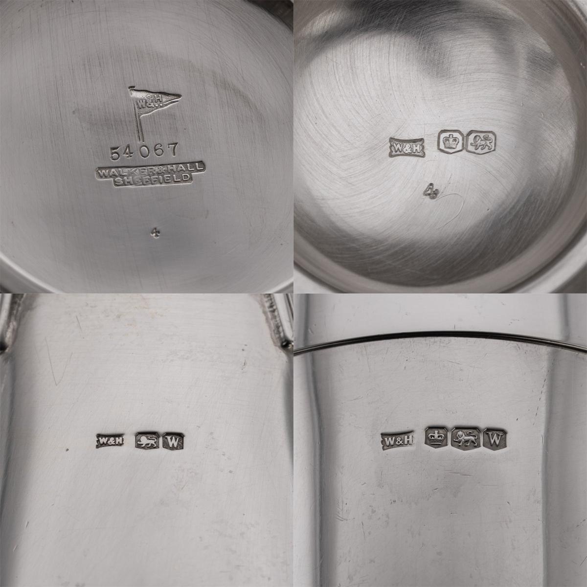 Art Deco 20th Century English Solid Silver Cocktail Shaker, Walker & Hall c.1939 For Sale 10